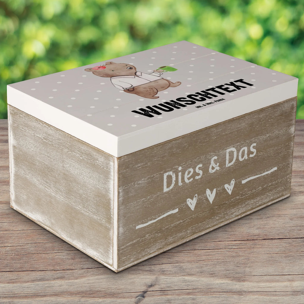 Personalizowane drewniane pudełko Urzędniczka serce Dekokiste Personalisiert, Truhe Personalisiert, Aufbewahrungsbox Personalisiert, Kiste Personalisiert, GEschenkdose Personalisiert, Erinnerungsbox mit Namen, Erinnerungskiste Personalisiert, Kiste mit Namen, Holzkiste Personalisiert, Truhe mit Namen, mit Namen, Schatulle mit Namen, Erinnerungsbox Personalisiert, Schatzkiste mit Namen, Geschenkbox Personalisiert, Aufbewahrungsbox mit Namen, Holzkiste mit Namen, Dekokiste mit Namen, Schatzkiste Personalisiert, Schatulle Personalisiert, Beruf, Firma, Schenken, Mitarbeiter, Arbeitskollege, Danke, Kollegin, Geschenk, Kollege, Rente, Jubiläum, Abschied, Dankeschön, Ausbildung, Amt, Beamtentum, Studium, Beamte, Verbeamtung, Öffentlicher Dienst