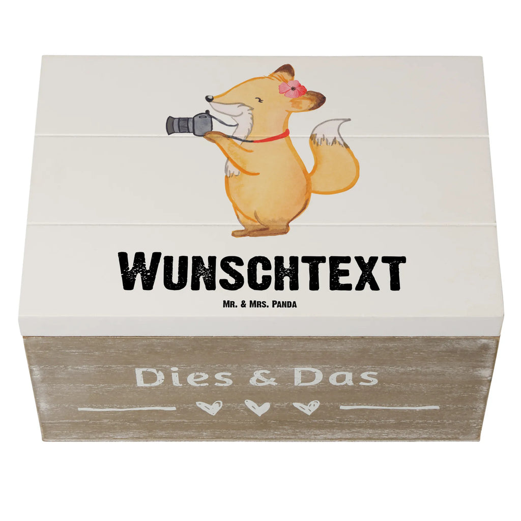 Personalizowane drewniane pudełko fotografka serce Truhe mit Namen, Aufbewahrungsbox mit Namen, Schatzkiste mit Namen, Erinnerungsbox mit Namen, Erinnerungskiste Personalisiert, Schatulle Personalisiert, Schatzkiste Personalisiert, GEschenkdose Personalisiert, Kiste Personalisiert, Schatulle mit Namen, Dekokiste Personalisiert, Holzkiste mit Namen, Truhe Personalisiert, Holzkiste Personalisiert, Erinnerungsbox Personalisiert, Kiste mit Namen, Aufbewahrungsbox Personalisiert, Geschenkbox Personalisiert, Dekokiste mit Namen, mit Namen, Beruf, Firma, Schenken, Mitarbeiter, Arbeitskollege, Danke, Kollegin, Geschenk, Kollege, Rente, Jubiläum, Abschied, Dankeschön, Ausbildung, Hochzeitsfotografin, Hobbyfotografin, Fotografin, Fotografie, Profi Fotografin, Fotoreporterin
