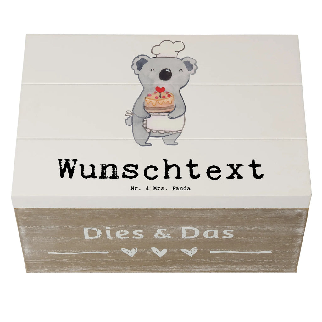 Personalizowane drewniane pudełko cukiernik Serce Kiste mit Namen, Erinnerungskiste Personalisiert, Truhe mit Namen, Holzkiste mit Namen, GEschenkdose Personalisiert, Aufbewahrungsbox mit Namen, Dekokiste mit Namen, Geschenkbox Personalisiert, Truhe Personalisiert, Kiste Personalisiert, Schatzkiste mit Namen, Schatzkiste Personalisiert, Aufbewahrungsbox Personalisiert, Schatulle mit Namen, Erinnerungsbox Personalisiert, mit Namen, Erinnerungsbox mit Namen, Holzkiste Personalisiert, Schatulle Personalisiert, Dekokiste Personalisiert, Beruf, Firma, Schenken, Mitarbeiter, Arbeitskollege, Danke, Kollegin, Geschenk, Kollege, Rente, Jubiläum, Abschied, Dankeschön, Ausbildung, Confiseur, Konditor, Kuchenbäcker, Patissier, Bäcker