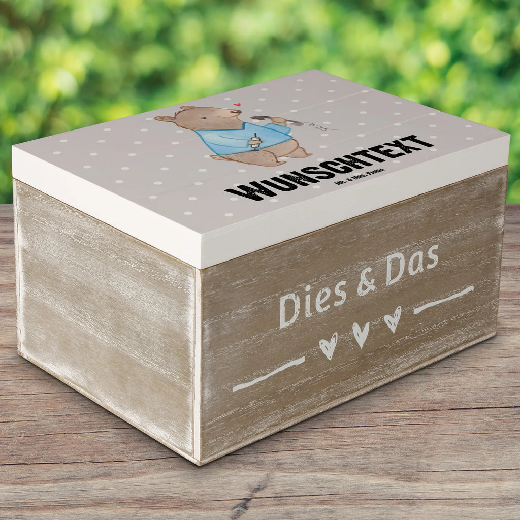 Personalizowane drewniane pudełko asystent medyczny serce Schatulle mit Namen, Schatzkiste mit Namen, Dekokiste mit Namen, Truhe mit Namen, Schatzkiste Personalisiert, GEschenkdose Personalisiert, Geschenkbox Personalisiert, Schatulle Personalisiert, Erinnerungskiste Personalisiert, Aufbewahrungsbox mit Namen, Erinnerungsbox Personalisiert, Dekokiste Personalisiert, Kiste Personalisiert, Truhe Personalisiert, mit Namen, Holzkiste mit Namen, Erinnerungsbox mit Namen, Kiste mit Namen, Aufbewahrungsbox Personalisiert, Holzkiste Personalisiert, Beruf, Firma, Schenken, Mitarbeiter, Arbeitskollege, Danke, Kollegin, Geschenk, Kollege, Rente, Jubiläum, Abschied, Dankeschön, Ausbildung, Sprechstundenhilfe, Medizinischer Fachangestellter, Arzthelfer