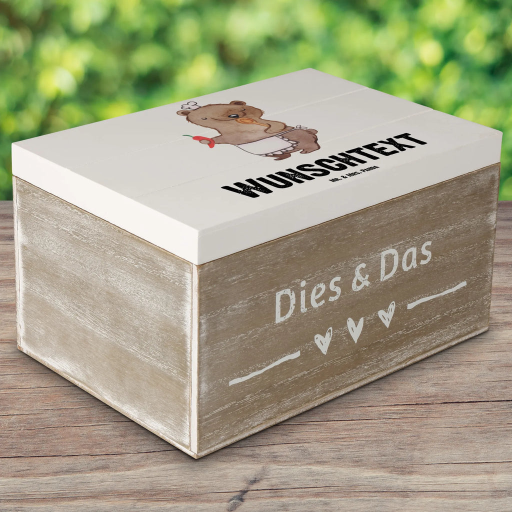 Personalisierte Holzkiste Pizzabäcker mit Herz Truhe Personalisiert, GEschenkdose Personalisiert, Dekokiste mit Namen, Erinnerungsbox Personalisiert, Schatzkiste mit Namen, Aufbewahrungsbox mit Namen, mit Namen, Erinnerungskiste Personalisiert, Kiste mit Namen, Truhe mit Namen, Geschenkbox Personalisiert, Kiste Personalisiert, Schatzkiste Personalisiert, Dekokiste Personalisiert, Schatulle Personalisiert, Aufbewahrungsbox Personalisiert, Holzkiste mit Namen, Schatulle mit Namen, Holzkiste Personalisiert, Erinnerungsbox mit Namen, Beruf, Firma, Schenken, Mitarbeiter, Arbeitskollege, Danke, Kollegin, Geschenk, Kollege, Rente, Jubiläum, Abschied, Dankeschön, Ausbildung, Pizzabringdienst, Pizzabote, Lieferdienstmitarbeiter, Lieferbringdienst, Pizzabäcker