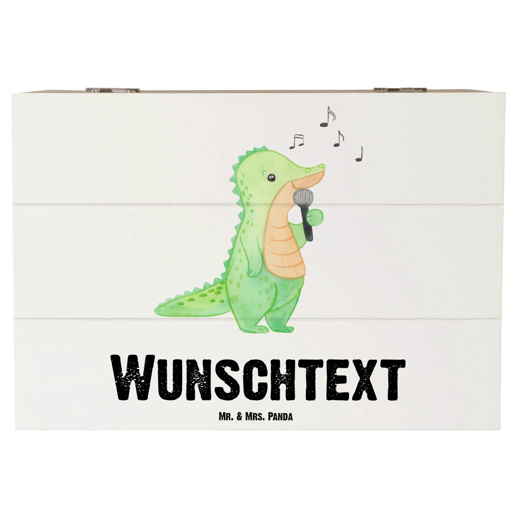 Personalisierte Holzkiste Krokodil Singen Holzkiste mit Namen, Erinnerungsbox Personalisiert, Schatzkiste Personalisiert, Kiste mit Namen, GEschenkdose Personalisiert, Schatulle Personalisiert, Schatzkiste mit Namen, Dekokiste mit Namen, Dekokiste Personalisiert, Erinnerungskiste Personalisiert, Aufbewahrungsbox Personalisiert, Aufbewahrungsbox mit Namen, Erinnerungsbox mit Namen, Truhe mit Namen, Schatulle mit Namen, Kiste Personalisiert, Truhe Personalisiert, mit Namen, Geschenkbox Personalisiert, Holzkiste Personalisiert, Geschenk, Schenken, Sport, Sportart, Hobby, Danke, Dankeschön, Auszeichnung, Gewinn, Sportler, Gesang, Live Auftritt, Band, Singen, Hobbysänger