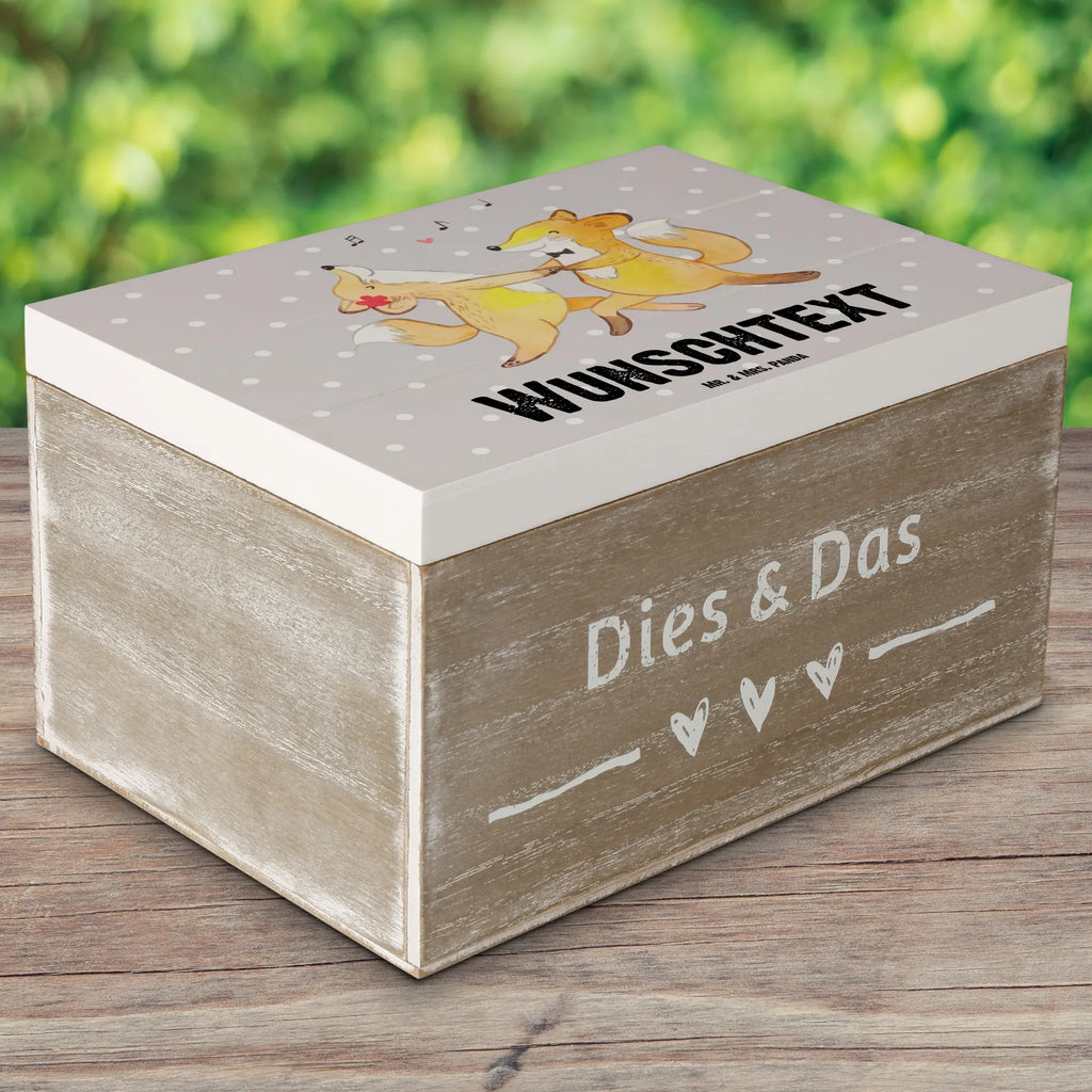 Personalizowane drewniane pudełko lisy tańczyć salsę Kiste Personalisiert, Erinnerungskiste, Geschenkbox personalisiert, Holzkiste mit Namen, Schatzkiste mit Namen, Schatulle mit Namen, Truhe Personalisiert, Aufbewahrungsbox Personalisiert, mit Namen, GEschenkdose personalisiert, Dekokiste Personalisiert, Erinnerungsbox mit Namen, Holzkiste Personalisiert, Dekokiste mit Namen, Kiste mit Namen, Schatulle Personalisiert, Erinnerungskiste Personalisiert, Truhe mit Namen, Erinnerungsbox Personalisiert, Aufbewahrungsbox mit Namen, Schatzkiste Personalisiert, Geschenk, Sport, Sportart, Hobby, Schenken, Danke, Dankeschön, Auszeichnung, Gewinn, Sportler, Tanzkurs, Salsa tanzen, Tanzschule, Tanzen