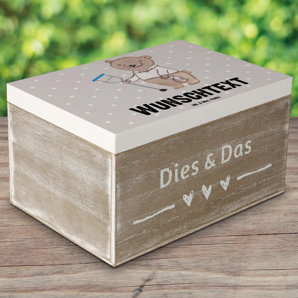 Personalised wooden chest Orthopedist Heart Holzkiste Personalisiert, Schatulle Personalisiert, mit Namen, Truhe Personalisiert, Erinnerungskiste Personalisiert, Dekokiste Personalisiert, Schatzkiste mit Namen, GEschenkdose Personalisiert, Aufbewahrungsbox Personalisiert, Aufbewahrungsbox mit Namen, Erinnerungsbox Personalisiert, Kiste mit Namen, Kiste Personalisiert, Dekokiste mit Namen, Geschenkbox Personalisiert, Schatzkiste Personalisiert, Schatulle mit Namen, Erinnerungsbox mit Namen, Truhe mit Namen, Holzkiste mit Namen, Beruf, Firma, Schenken, Mitarbeiter, Arbeitskollege, Danke, Kollegin, Geschenk, Kollege, Rente, Jubiläum, Abschied, Dankeschön, Ausbildung, Orthopädie, Praxis, Orthopäde, Facharzt, Eröffnung