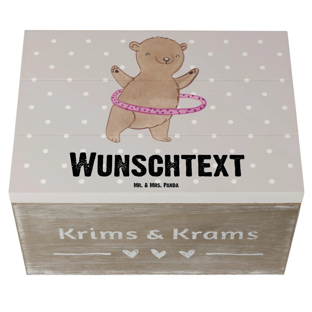 Personalizowane drewniane pudełko niedźwiedź hula-hop Aufbewahrungsbox Personalisiert, Truhe Personalisiert, Geschenkbox Personalisiert, Holzkiste mit Namen, Holzkiste Personalisiert, GEschenkdose Personalisiert, Erinnerungsbox Personalisiert, mit Namen, Schatulle Personalisiert, Dekokiste mit Namen, Erinnerungskiste Personalisiert, Schatzkiste mit Namen, Kiste Personalisiert, Aufbewahrungsbox mit Namen, Kiste mit Namen, Schatzkiste Personalisiert, Dekokiste Personalisiert, Erinnerungsbox mit Namen, Schatulle mit Namen, Truhe mit Namen, Geschenk, Schenken, Sport, Sportart, Hobby, Danke, Dankeschön, Auszeichnung, Gewinn, Sportler, Fitness, Hula Hoop, Training