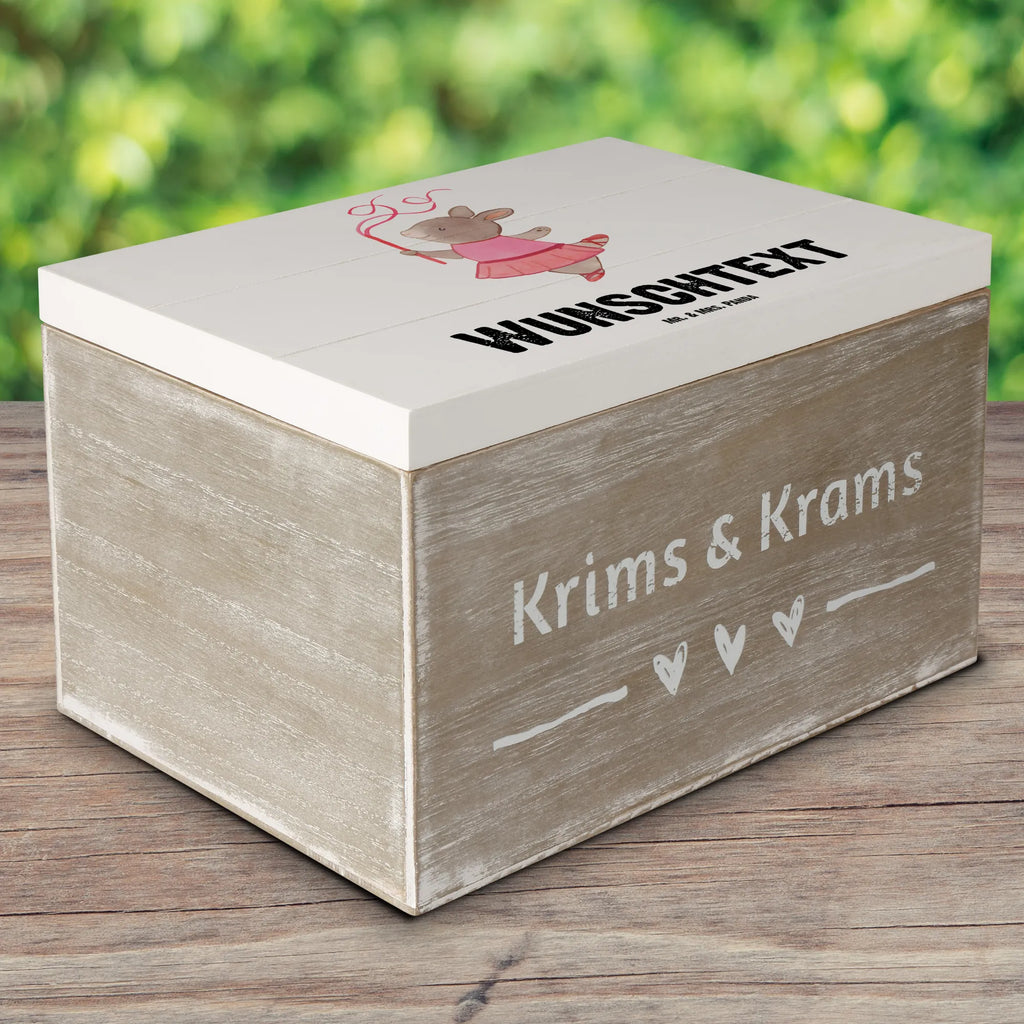 Personalisierte Holzkiste Balletttänzerin Herz Erinnerungsbox mit Namen, Schatulle Personalisiert, Erinnerungskiste Personalisiert, Erinnerungsbox Personalisiert, GEschenkdose Personalisiert, Schatzkiste mit Namen, Truhe mit Namen, mit Namen, Dekokiste mit Namen, Aufbewahrungsbox mit Namen, Holzkiste Personalisiert, Kiste mit Namen, Schatzkiste Personalisiert, Schatulle mit Namen, Aufbewahrungsbox Personalisiert, Dekokiste Personalisiert, Kiste Personalisiert, Geschenkbox Personalisiert, Holzkiste mit Namen, Truhe Personalisiert, Beruf, Firma, Schenken, Mitarbeiter, Arbeitskollege, Danke, Kollegin, Geschenk, Kollege, Rente, Jubiläum, Abschied, Dankeschön, Ausbildung, Glücksbringer Auftritt, Ballettstunden, Ballerina, Ballett, Ballettunterricht, Balletttänzerin, Ballettaufführung