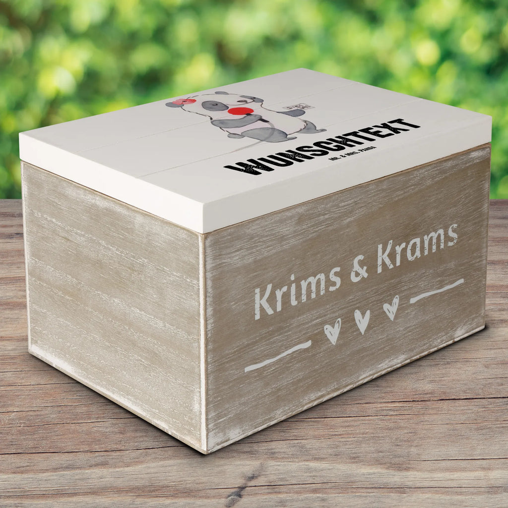 Personalisierte Holzkiste Pressereferentin Herz Holzkiste Personalisiert, Dekokiste Personalisiert, Kiste Personalisiert, Schatzkiste mit Namen, Erinnerungskiste Personalisiert, Dekokiste mit Namen, Holzkiste mit Namen, Schatulle mit Namen, Aufbewahrungsbox mit Namen, Truhe Personalisiert, GEschenkdose Personalisiert, Geschenkbox Personalisiert, Kiste mit Namen, mit Namen, Aufbewahrungsbox Personalisiert, Truhe mit Namen, Schatulle Personalisiert, Erinnerungsbox mit Namen, Erinnerungsbox Personalisiert, Schatzkiste Personalisiert, Beruf, Firma, Schenken, Mitarbeiter, Arbeitskollege, Danke, Kollegin, Geschenk, Kollege, Rente, Jubiläum, Abschied, Dankeschön, Ausbildung, Presseagentur, Studium, Pressemitarbeiterin, Pressereferentin