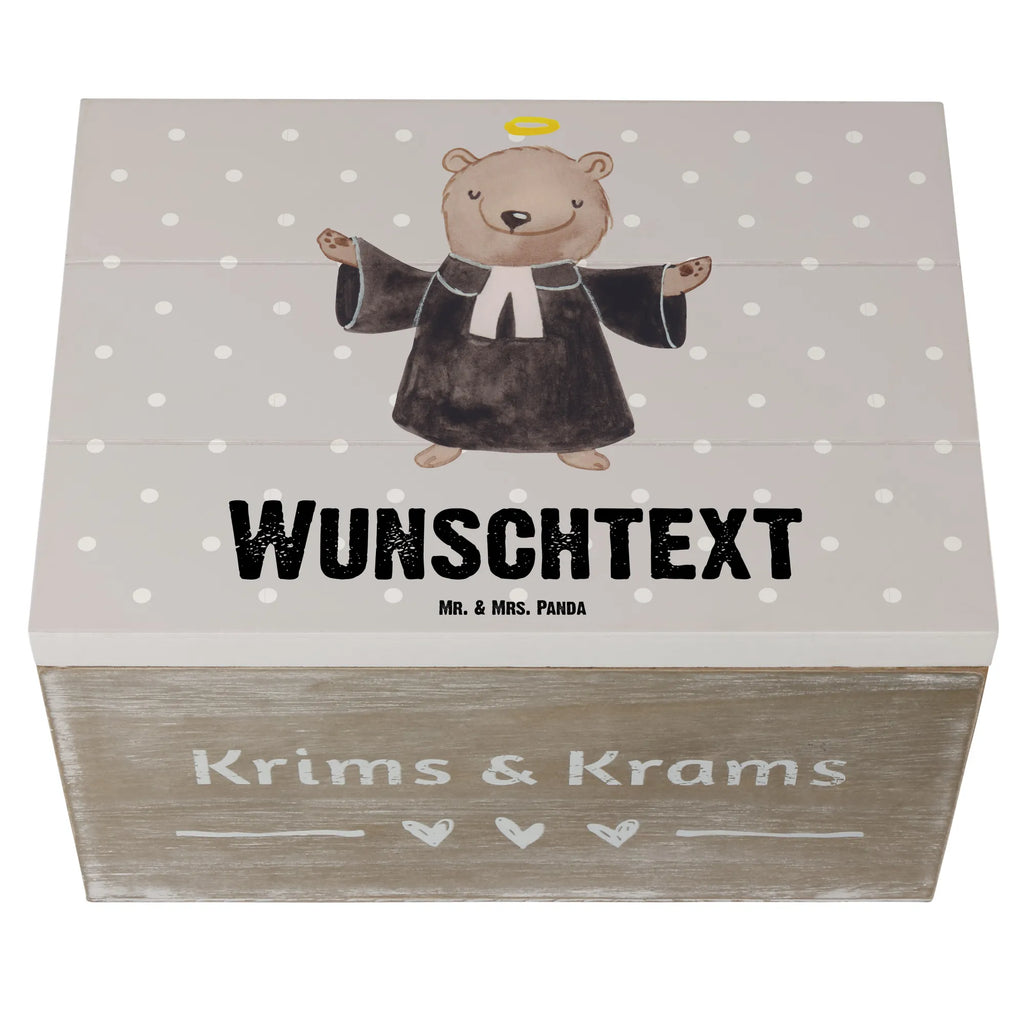 Personalisierte Holzkiste Pfarrer mit Herz Truhe mit Namen, Holzkiste Personalisiert, Erinnerungsbox mit Namen, Schatulle Personalisiert, Erinnerungsbox Personalisiert, Dekokiste mit Namen, Erinnerungskiste Personalisiert, Dekokiste Personalisiert, Aufbewahrungsbox Personalisiert, Kiste Personalisiert, Schatzkiste mit Namen, Holzkiste mit Namen, Schatulle mit Namen, GEschenkdose Personalisiert, Schatzkiste Personalisiert, Kiste mit Namen, Geschenkbox Personalisiert, mit Namen, Aufbewahrungsbox mit Namen, Truhe Personalisiert, Beruf, Firma, Schenken, Mitarbeiter, Arbeitskollege, Danke, Kollegin, Geschenk, Kollege, Rente, Jubiläum, Abschied, Dankeschön, Ausbildung, Prediger<br />Priester, Kirche, Theologe, Pastor, Diener Gottes<br />Geistlicher, Pfarrer