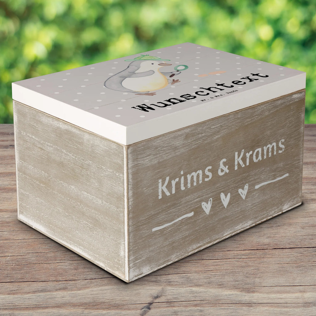 Personalizowane drewniane pudełko detektyw serce Schatzkiste mit Namen, Erinnerungskiste Personalisiert, GEschenkdose Personalisiert, Geschenkbox Personalisiert, Schatzkiste Personalisiert, Erinnerungsbox Personalisiert, Aufbewahrungsbox mit Namen, Schatulle mit Namen, Erinnerungsbox mit Namen, Kiste mit Namen, Truhe Personalisiert, mit Namen, Dekokiste Personalisiert, Dekokiste mit Namen, Holzkiste Personalisiert, Kiste Personalisiert, Truhe mit Namen, Holzkiste mit Namen, Aufbewahrungsbox Personalisiert, Schatulle Personalisiert, Beruf, Firma, Schenken, Mitarbeiter, Arbeitskollege, Danke, Kollegin, Geschenk, Kollege, Rente, Jubiläum, Abschied, Dankeschön, Ausbildung, Berufsdetektiv, Spurensuche, Detektiv, Detektivausbildung, Wirtschaftsdetektei, Privatdetektei, Agent, Ermittler