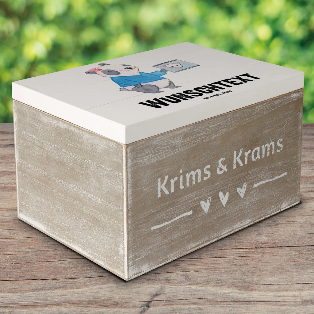 Personalisierte Holzkiste Neurologin Herz Schatulle Personalisiert, Aufbewahrungsbox mit Namen, Dekokiste mit Namen, Aufbewahrungsbox Personalisiert, Truhe Personalisiert, Geschenkbox Personalisiert, Holzkiste Personalisiert, Schatzkiste mit Namen, Erinnerungsbox Personalisiert, Kiste Personalisiert, GEschenkdose Personalisiert, Holzkiste mit Namen, Schatulle mit Namen, Schatzkiste Personalisiert, Erinnerungskiste Personalisiert, Kiste mit Namen, Erinnerungsbox mit Namen, mit Namen, Truhe mit Namen, Dekokiste Personalisiert, Beruf, Firma, Schenken, Mitarbeiter, Arbeitskollege, Danke, Kollegin, Geschenk, Kollege, Rente, Jubiläum, Abschied, Dankeschön, Ausbildung, Mediziner, Neurologin, Medizinstudium, Neurologie