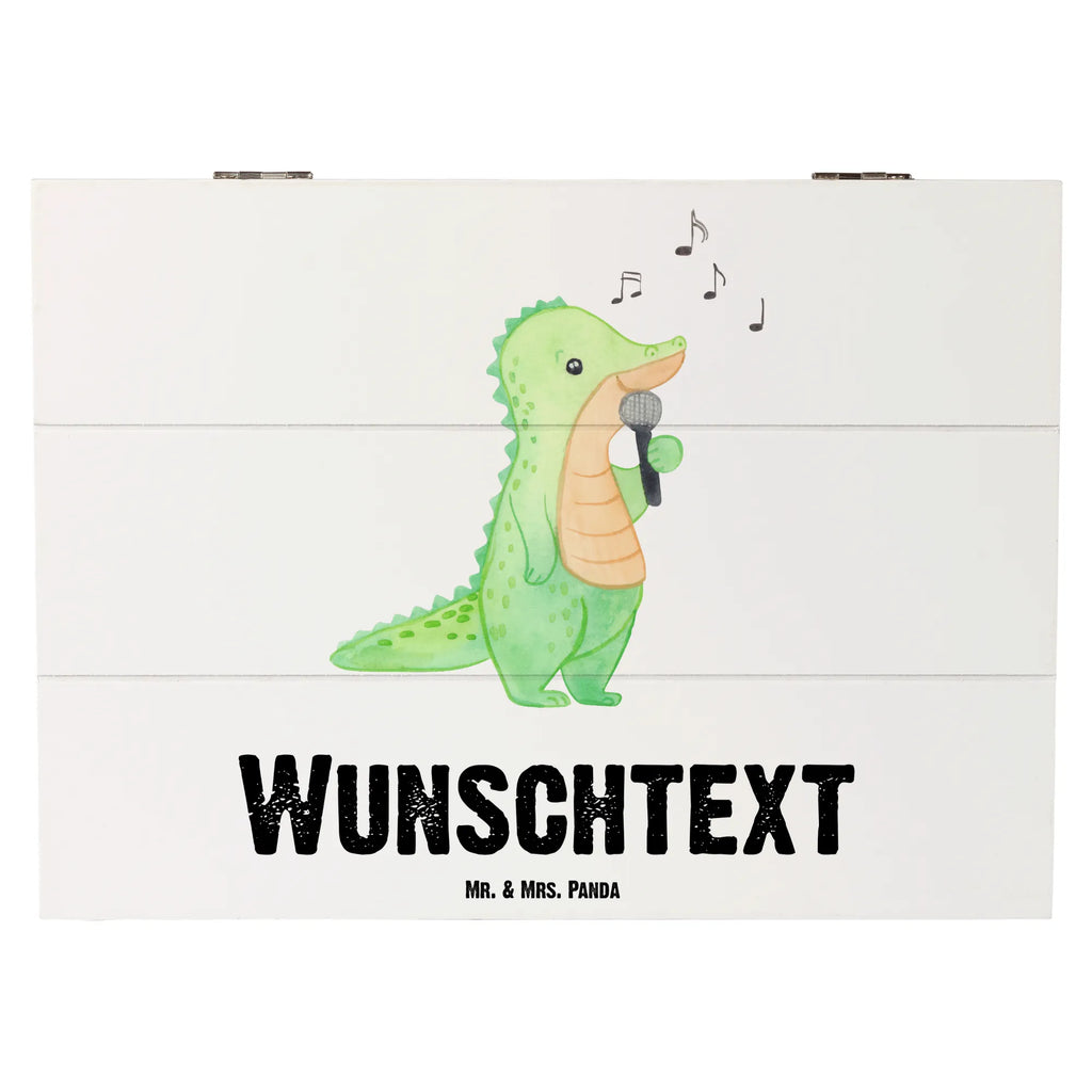 Personalisierte Holzkiste Krokodil Singen Holzkiste mit Namen, Erinnerungsbox Personalisiert, Schatzkiste Personalisiert, Kiste mit Namen, GEschenkdose Personalisiert, Schatulle Personalisiert, Schatzkiste mit Namen, Dekokiste mit Namen, Dekokiste Personalisiert, Erinnerungskiste Personalisiert, Aufbewahrungsbox Personalisiert, Aufbewahrungsbox mit Namen, Erinnerungsbox mit Namen, Truhe mit Namen, Schatulle mit Namen, Kiste Personalisiert, Truhe Personalisiert, mit Namen, Geschenkbox Personalisiert, Holzkiste Personalisiert, Geschenk, Schenken, Sport, Sportart, Hobby, Danke, Dankeschön, Auszeichnung, Gewinn, Sportler, Gesang, Live Auftritt, Band, Singen, Hobbysänger
