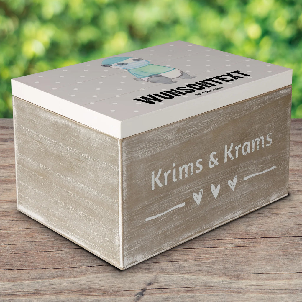 Personalisierte Holzkiste Operationsassistent mit Herz Kiste mit Namen, Schatzkiste mit Namen, Geschenkbox personalisiert, Holzkiste Personalisiert, Erinnerungsbox mit Namen, Dekokiste mit Namen, Schatulle mit Namen, Schatulle Personalisiert, mit Namen, Kiste Personalisiert, Schatzkiste Personalisiert, Aufbewahrungsbox Personalisiert, Erinnerungsbox Personalisiert, Aufbewahrungsbox mit Namen, Erinnerungskiste Personalisiert, Truhe Personalisiert, GEschenkdose personalisiert, Holzkiste mit Namen, Truhe mit Namen, Dekokiste Personalisiert, Erinnerungskiste, Beruf, Ausbildung, Jubiläum, Abschied, Rente, Kollege, Kollegin, Geschenk, Schenken, Arbeitskollege, Mitarbeiter, Firma, Danke, Dankeschön, OP Assistent, Operationstechnischer Assistent, Operationsassistenz, Operationsassistent, OTA