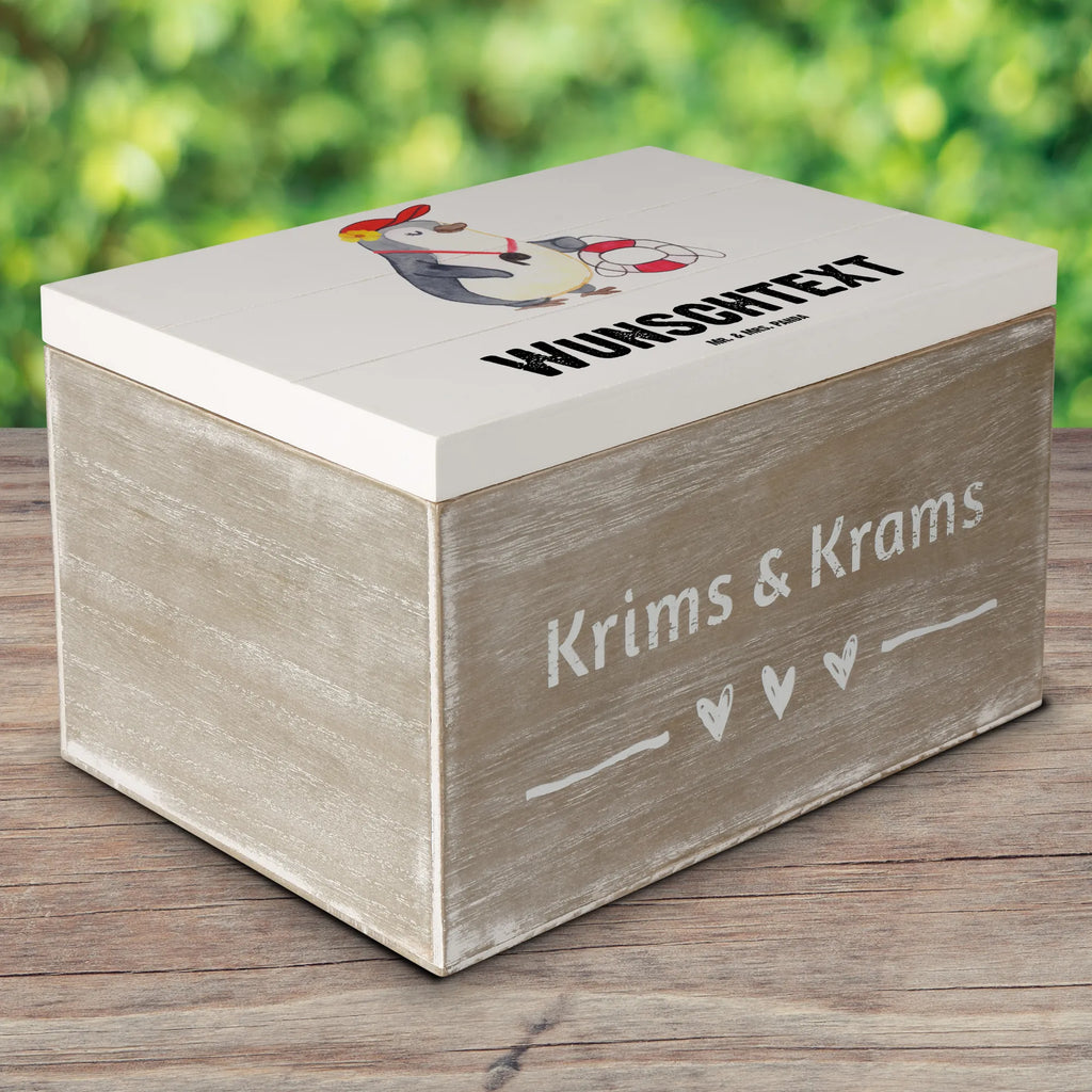 Personalizowane drewniane pudełko ratowniczka serce Schatulle Personalisiert, Schatulle mit Namen, Erinnerungsbox Personalisiert, Truhe Personalisiert, Aufbewahrungsbox Personalisiert, GEschenkdose Personalisiert, Erinnerungsbox mit Namen, Holzkiste mit Namen, Geschenkbox Personalisiert, mit Namen, Schatzkiste mit Namen, Kiste mit Namen, Kiste Personalisiert, Holzkiste Personalisiert, Truhe mit Namen, Erinnerungskiste Personalisiert, Schatzkiste Personalisiert, Aufbewahrungsbox mit Namen, Dekokiste Personalisiert, Dekokiste mit Namen, Beruf, Firma, Schenken, Mitarbeiter, Arbeitskollege, Danke, Kollegin, Geschenk, Kollege, Rente, Jubiläum, Abschied, Dankeschön, Ausbildung, Rettungsschwimmerin, Schwimmbad, Freibad, Badeanstalt, Schwimmmeisterin, Schwimmschule, Bademeisterin, Schwimmverein