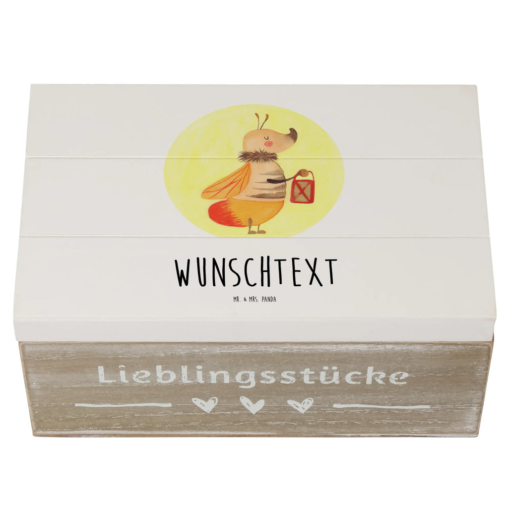 Personalisierte Holzkiste Glühwürmchen Schatulle mit Namen, Geschenkbox Personalisiert, Dekokiste Personalisiert, Truhe Personalisiert, Aufbewahrungsbox mit Namen, Erinnerungsbox mit Namen, mit Namen, GEschenkdose Personalisiert, Schatzkiste mit Namen, Schatulle Personalisiert, Holzkiste Personalisiert, Erinnerungskiste Personalisiert, Kiste Personalisiert, Holzkiste mit Namen, Aufbewahrungsbox Personalisiert, Dekokiste mit Namen, Schatzkiste Personalisiert, Kiste mit Namen, Truhe mit Namen, Erinnerungsbox Personalisiert, Lustige Sprüche, Tiere, Tiermotive, Gute Laune, Liebesspruch, Heiratsantrag, Magisch, Lieblingsmensch, Glühwürmchen, Leuchten, Liebe, Glühwurm, Falter, Liebesbeweis, Jahrestag, Verlobung