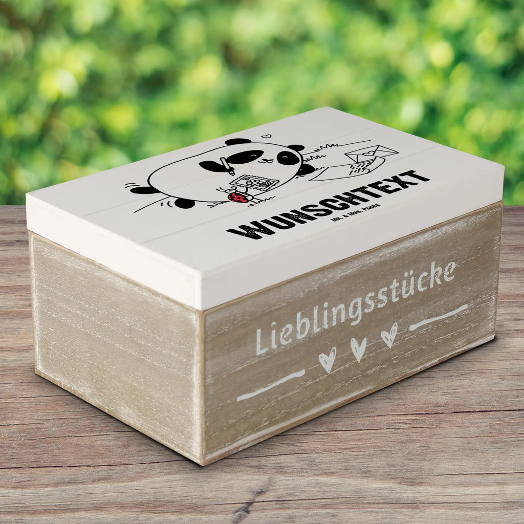 Personalised wooden chest Panda Missing Aufbewahrungsbox Personalisiert, mit Namen, Schatzkiste Personalisiert, Kiste Personalisiert, Erinnerungsbox mit Namen, Geschenkbox Personalisiert, Kiste mit Namen, Erinnerungsbox Personalisiert, Schatzkiste mit Namen, GEschenkdose Personalisiert, Erinnerungskiste Personalisiert, Truhe Personalisiert, Holzkiste mit Namen, Truhe mit Namen, Schatulle Personalisiert, Schatulle mit Namen, Dekokiste Personalisiert, Dekokiste mit Namen, Aufbewahrungsbox mit Namen, Holzkiste Personalisiert