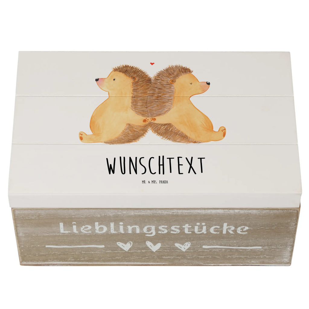 Personalisierte Holzkiste Igel händchenhaltend Erinnerungskiste Personalisiert, Geschenkbox Personalisiert, Schatulle Personalisiert, Holzkiste Personalisiert, Kiste Personalisiert, Schatulle mit Namen, Truhe mit Namen, Erinnerungsbox Personalisiert, Kiste mit Namen, Aufbewahrungsbox Personalisiert, Aufbewahrungsbox mit Namen, mit Namen, Dekokiste Personalisiert, Dekokiste mit Namen, Erinnerungsbox mit Namen, Schatzkiste mit Namen, Truhe Personalisiert, Schatzkiste Personalisiert, GEschenkdose Personalisiert, Holzkiste mit Namen, Partner, Ehemann, Heiratsantrag, Ehefrau, Liebe, Freund, Hocheitstag, Liebesgeschenk, Jahrestag, Freundin, Heiraten, Verlobung, Igelliebe, Geschenk für Zwei, Liebesbeweis, Lieblingsmensch, Love, Hand in Hand, Große Liebe, Igel, Liebesbotschaft, Gemeinsamkeit, Hochzeit