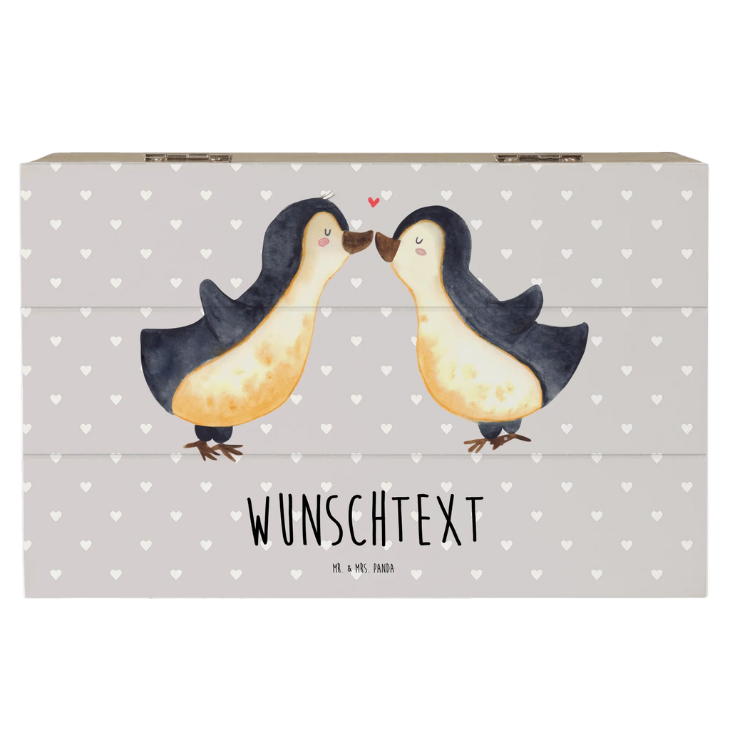 Personalisierte Holzkiste Pinguin Liebe Holzkiste mit Namen, Dekokiste Personalisiert, Aufbewahrungsbox mit Namen, Holzkiste Personalisiert, Erinnerungsbox Personalisiert, Schatulle Personalisiert, Kiste Personalisiert, GEschenkdose personalisiert, Schatzkiste mit Namen, Aufbewahrungsbox Personalisiert, Erinnerungskiste Personalisiert, Dekokiste mit Namen, Erinnerungskiste, Truhe Personalisiert, Kiste mit Namen, Erinnerungsbox mit Namen, Schatzkiste Personalisiert, Geschenkbox personalisiert, Truhe mit Namen, mit Namen, Schatulle mit Namen, Liebe, Partner, Freund, Freundin, Ehemann, Ehefrau, Heiraten, Verlobung, Heiratsantrag, Liebesgeschenk, Jahrestag, Hocheitstag, Geschenk Hochzeitstag, Pinguin, Hochzeitstag, Verlobter, Verlobte, Pinguinpaar, Pinguin Paar, Geschenkidee, Love, Liebesspruch, Hochzeit, Geschenk Freundin, Pinguine, Paar, Geschenk Freund, Liebesbeweis, Gastgeschenk, Pärchen. Liebespaar, Pinguin Liebe