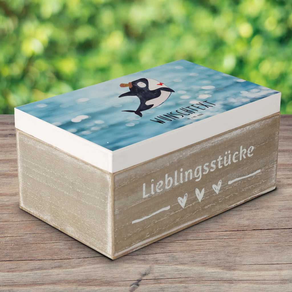 Personalised wooden chest orca cylinder Erinnerungskiste Personalisiert, Erinnerungsbox mit Namen, Dekokiste mit Namen, Holzkiste Personalisiert, Schatulle Personalisiert, Holzkiste mit Namen, mit Namen, Kiste Personalisiert, Truhe mit Namen, Schatzkiste Personalisiert, Dekokiste Personalisiert, Aufbewahrungsbox mit Namen, Geschenkbox Personalisiert, Schatzkiste mit Namen, Kiste mit Namen, Aufbewahrungsbox Personalisiert, Schatulle mit Namen, Erinnerungsbox Personalisiert, GEschenkdose Personalisiert, Truhe Personalisiert, Urlaub, Meerestiere, Meer, Narwal, Feier, Orca, Fete, Glitter, Geburtstag, Fest, Glückwunsch, Konfetti, Glitzer