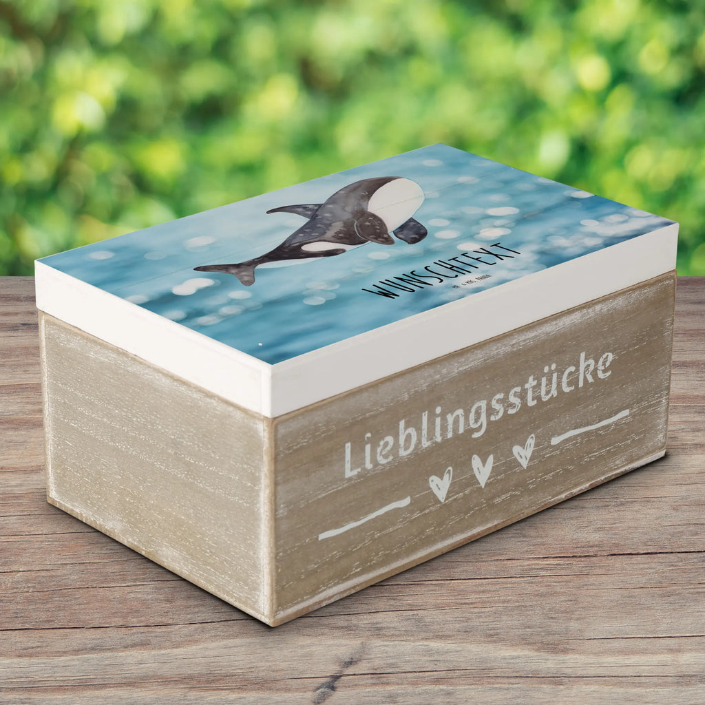 Personalised wooden chest Orca Schatzkiste Personalisiert, Aufbewahrungsbox mit Namen, Holzkiste mit Namen, Erinnerungsbox mit Namen, Aufbewahrungsbox Personalisiert, Truhe Personalisiert, Erinnerungsbox Personalisiert, Schatzkiste mit Namen, Schatulle mit Namen, Dekokiste mit Namen, Kiste mit Namen, GEschenkdose Personalisiert, Dekokiste Personalisiert, mit Namen, Kiste Personalisiert, Erinnerungskiste Personalisiert, Holzkiste Personalisiert, Geschenkbox Personalisiert, Truhe mit Namen, Schatulle Personalisiert, Meerestiere, Meer, Urlaub, Möglichkeiten, Killerwal, Neustart, Büro, Orca, Arbeit, Wal, Motivation, Selbstliebe, Startup, Orcas