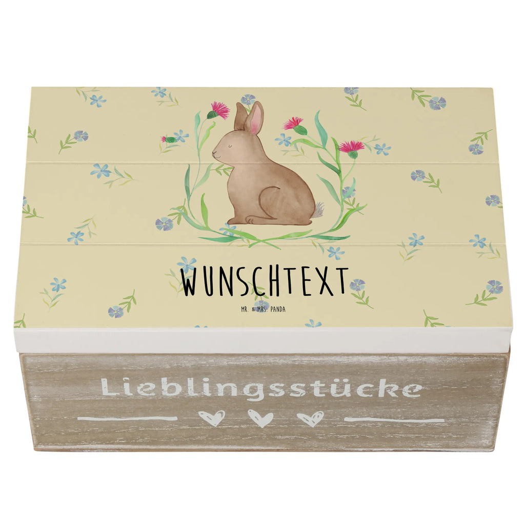 Personalizowane drewniane pudełko zając siedzenie Erinnerungsbox Personalisiert, GEschenkdose Personalisiert, Schatulle Personalisiert, Geschenkbox Personalisiert, Aufbewahrungsbox Personalisiert, Truhe mit Namen, Erinnerungsbox mit Namen, Schatzkiste Personalisiert, Kiste mit Namen, Erinnerungskiste Personalisiert, Holzkiste Personalisiert, Dekokiste Personalisiert, mit Namen, Truhe Personalisiert, Schatzkiste mit Namen, Kiste Personalisiert, Dekokiste mit Namen, Schatulle mit Namen, Holzkiste mit Namen, Aufbewahrungsbox mit Namen, Ostern Geschenk, Osterdeko, Geschenke zu Ostern, Ostergeschenke Kinder, Osterhase, Ostergeschenke, Ostern Kinder, Ostern, Osternest, Ostergrüße, Liebe, Osterblume, Grüße, Kaninchen, Hase, Frohe Ostern
