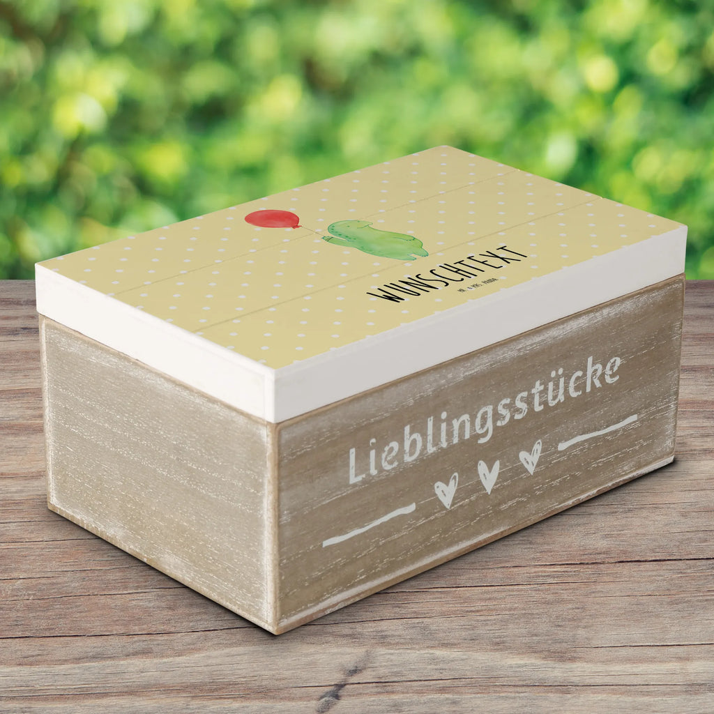 Personalisierte Holzkiste Schildkröte Luftballon Erinnerungskiste Personalisiert, Erinnerungsbox Personalisiert, Kiste Personalisiert, Kiste mit Namen, Truhe Personalisiert, Schatulle mit Namen, Truhe mit Namen, Holzkiste mit Namen, Holzkiste Personalisiert, Schatzkiste Personalisiert, Dekokiste Personalisiert, Schatzkiste mit Namen, Aufbewahrungsbox mit Namen, Aufbewahrungsbox Personalisiert, Geschenkbox Personalisiert, GEschenkdose Personalisiert, Schatulle Personalisiert, mit Namen, Erinnerungsbox mit Namen, Dekokiste mit Namen, Schildkröte, Motivation, Mutausbruch, Motivationsspruch, Schildkröten