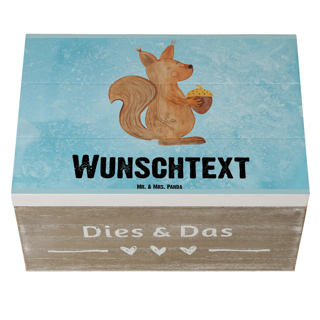 Personalised wooden chest Squirrel Christmas Truhe Personalisiert, Schatulle Personalisiert, Schatulle mit Namen, Geschenkbox Personalisiert, Truhe mit Namen, Dekokiste Personalisiert, Schatzkiste mit Namen, Holzkiste mit Namen, Erinnerungskiste Personalisiert, Erinnerungsbox Personalisiert, Schatzkiste Personalisiert, Aufbewahrungsbox Personalisiert, GEschenkdose Personalisiert, Kiste Personalisiert, Erinnerungsbox mit Namen, Dekokiste mit Namen, Aufbewahrungsbox mit Namen, Kiste mit Namen, Holzkiste Personalisiert, mit Namen, Weihnachten, Winter, Weihnachtsdeko, Nikolaus, Advent, Heiligabend, Wintermotiv, Weihnachtsgruß, Frohe Weihnachten, Vogel, Neujahr, Guten Rutsch, Frohes Neues Jahr, Weihnachtsmotiv
