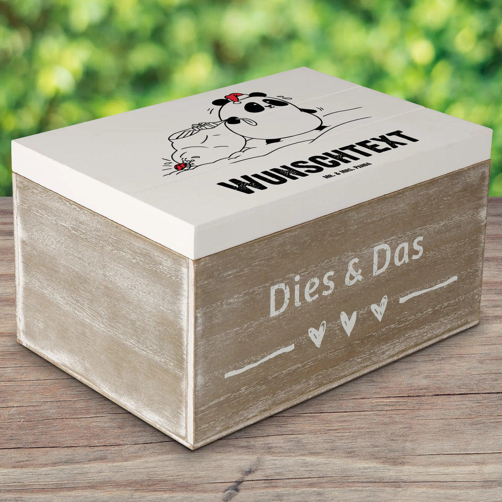Personalised wooden chest Panda Christmas Schatzkiste Personalisiert, Holzkiste Personalisiert, Schatulle Personalisiert, Schatulle mit Namen, Holzkiste mit Namen, Geschenkbox personalisiert, Erinnerungsbox mit Namen, Aufbewahrungsbox Personalisiert, Erinnerungskiste Personalisiert, Schatzkiste mit Namen, Aufbewahrungsbox mit Namen, Truhe mit Namen, Dekokiste Personalisiert, Kiste mit Namen, Erinnerungsbox Personalisiert, mit Namen, GEschenkdose personalisiert, Kiste Personalisiert, Truhe Personalisiert, Erinnerungskiste, Dekokiste mit Namen