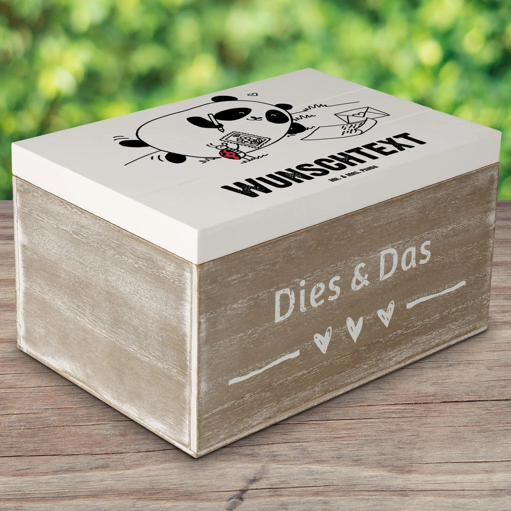Personalised wooden chest Panda Missing Aufbewahrungsbox Personalisiert, mit Namen, Schatzkiste Personalisiert, Kiste Personalisiert, Erinnerungsbox mit Namen, Geschenkbox Personalisiert, Kiste mit Namen, Erinnerungsbox Personalisiert, Schatzkiste mit Namen, GEschenkdose Personalisiert, Erinnerungskiste Personalisiert, Truhe Personalisiert, Holzkiste mit Namen, Truhe mit Namen, Schatulle Personalisiert, Schatulle mit Namen, Dekokiste Personalisiert, Dekokiste mit Namen, Aufbewahrungsbox mit Namen, Holzkiste Personalisiert