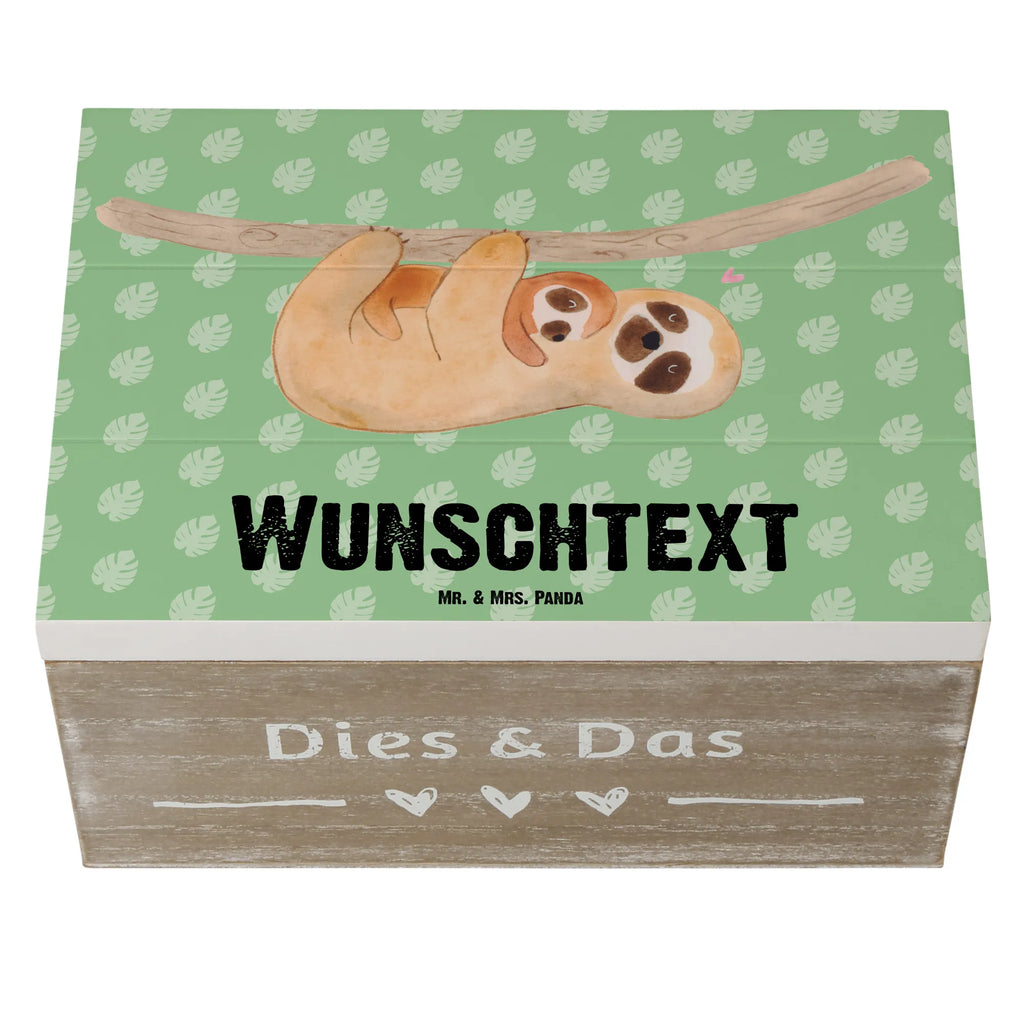 Personalisierte Holzkiste Faultier Kind Holzkiste mit Namen, Aufbewahrungsbox Personalisiert, Schatzkiste mit Namen, Erinnerungskiste Personalisiert, GEschenkdose Personalisiert, mit Namen, Truhe mit Namen, Schatulle mit Namen, Holzkiste Personalisiert, Truhe Personalisiert, Erinnerungsbox mit Namen, Dekokiste mit Namen, Kiste mit Namen, Schatzkiste Personalisiert, Dekokiste Personalisiert, Schatulle Personalisiert, Kiste Personalisiert, Geschenkbox Personalisiert, Aufbewahrungsbox mit Namen, Erinnerungsbox Personalisiert, Faultier, Faultier Deko, Faultier Geschenk, Liebe, Baby, Geburt, Spaß, Mama, Mutter, Niedlichkeit, Kinder, Kind, Faulheit
