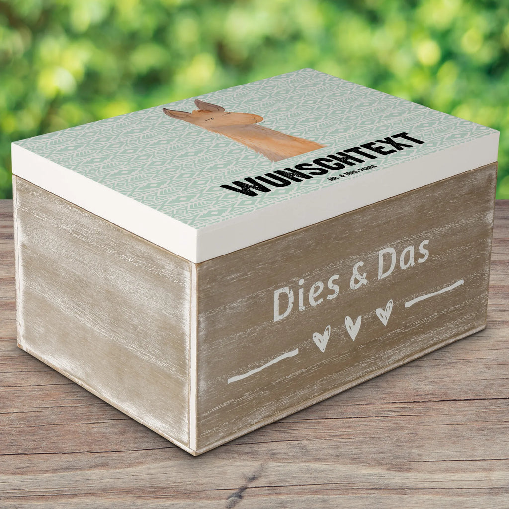 Personalised wooden chest llama head Annoyed Erinnerungsbox mit Namen, Schatzkiste mit Namen, Aufbewahrungsbox Personalisiert, Schatzkiste Personalisiert, Truhe Personalisiert, Holzkiste mit Namen, Dekokiste mit Namen, Geschenkbox Personalisiert, Dekokiste Personalisiert, GEschenkdose Personalisiert, mit Namen, Schatulle Personalisiert, Aufbewahrungsbox mit Namen, Truhe mit Namen, Erinnerungsbox Personalisiert, Erinnerungskiste Personalisiert, Holzkiste Personalisiert, Schatulle mit Namen, Kiste mit Namen, Kiste Personalisiert, Lama, Alpaka, Recht haben, Chefin, Chef, Lamas, Beste Freundin, Büro, Partnerin, Freundin, Genervt sein, Azubi, Büroalltag