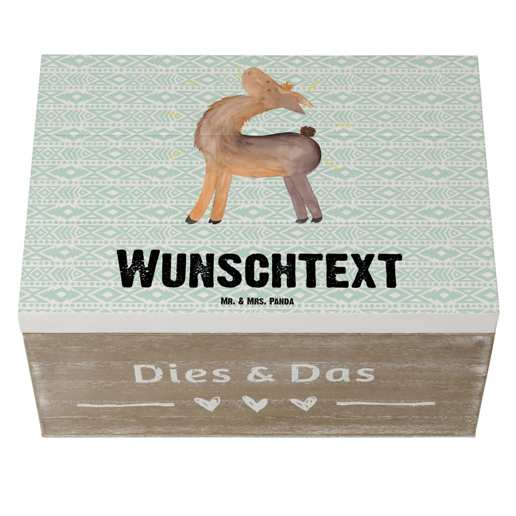 Personalisierte Holzkiste Lama Stolz Schatulle Personalisiert, Aufbewahrungsbox Personalisiert, Truhe Personalisiert, Aufbewahrungsbox mit Namen, Erinnerungskiste, Kiste Personalisiert, Kiste mit Namen, mit Namen, Dekokiste mit Namen, Dekokiste Personalisiert, Holzkiste Personalisiert, Schatzkiste mit Namen, Erinnerungskiste Personalisiert, Schatulle mit Namen, Geschenkbox personalisiert, Erinnerungsbox Personalisiert, Schatzkiste Personalisiert, Holzkiste mit Namen, Truhe mit Namen, GEschenkdose personalisiert, Erinnerungsbox mit Namen, Lama, Alpaka, stolz, Familie, Freundinnen, beste Freundin, Neustart, Lamas, Kumpel, Freundin, Hippie, Außenseiter, Family, Anders