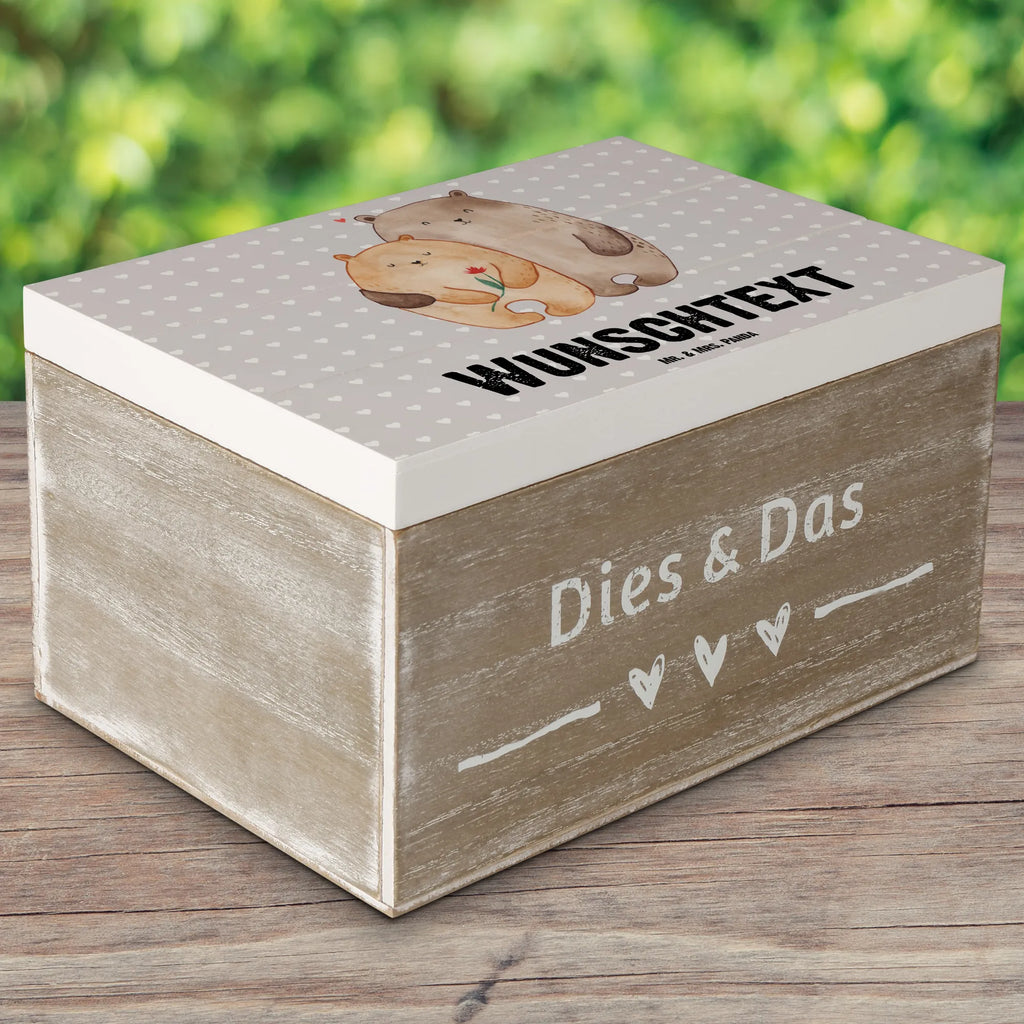 Personalisierte Holzkiste Bären Liebe Schatulle mit Namen, GEschenkdose Personalisiert, Truhe mit Namen, Geschenkbox Personalisiert, Erinnerungsbox Personalisiert, Dekokiste mit Namen, Schatzkiste mit Namen, Kiste mit Namen, Kiste Personalisiert, Erinnerungskiste Personalisiert, Holzkiste Personalisiert, mit Namen, Schatzkiste Personalisiert, Schatulle Personalisiert, Erinnerungsbox mit Namen, Aufbewahrungsbox mit Namen, Aufbewahrungsbox Personalisiert, Holzkiste mit Namen, Truhe Personalisiert, Dekokiste Personalisiert, Partner, Ehemann, Heiratsantrag, Ehefrau, Liebe, Freund, Hocheitstag, Liebesgeschenk, Jahrestag, Freundin, Heiraten, Verlobung, Verlobt, Hochzeitstag, Geschenk Hochzeit, Geschenk Freund, Liebesbeweis, Verheiratet, Bärchen, Bären, Geschenk Freundin, Bär, Verliebt