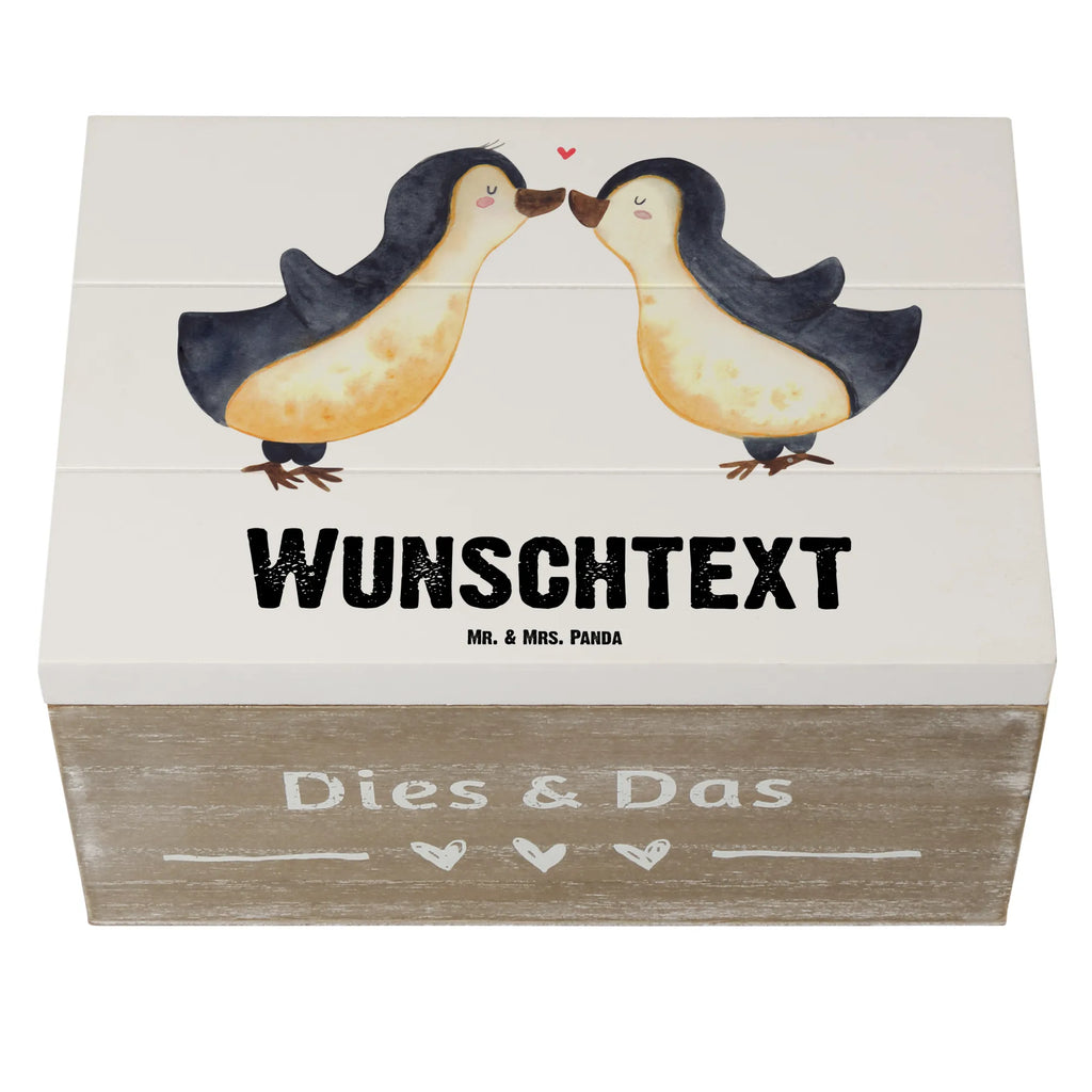 Personalisierte Holzkiste Pinguin Liebe Holzkiste mit Namen, Dekokiste Personalisiert, Aufbewahrungsbox mit Namen, Holzkiste Personalisiert, Erinnerungsbox Personalisiert, Schatulle Personalisiert, Kiste Personalisiert, GEschenkdose personalisiert, Schatzkiste mit Namen, Aufbewahrungsbox Personalisiert, Erinnerungskiste Personalisiert, Dekokiste mit Namen, Erinnerungskiste, Truhe Personalisiert, Kiste mit Namen, Erinnerungsbox mit Namen, Schatzkiste Personalisiert, Geschenkbox personalisiert, Truhe mit Namen, mit Namen, Schatulle mit Namen, Liebe, Partner, Freund, Freundin, Ehemann, Ehefrau, Heiraten, Verlobung, Heiratsantrag, Liebesgeschenk, Jahrestag, Hocheitstag, Geschenk Hochzeitstag, Pinguin, Hochzeitstag, Verlobter, Verlobte, Pinguinpaar, Pinguin Paar, Geschenkidee, Love, Liebesspruch, Hochzeit, Geschenk Freundin, Pinguine, Paar, Geschenk Freund, Liebesbeweis, Gastgeschenk, Pärchen. Liebespaar, Pinguin Liebe