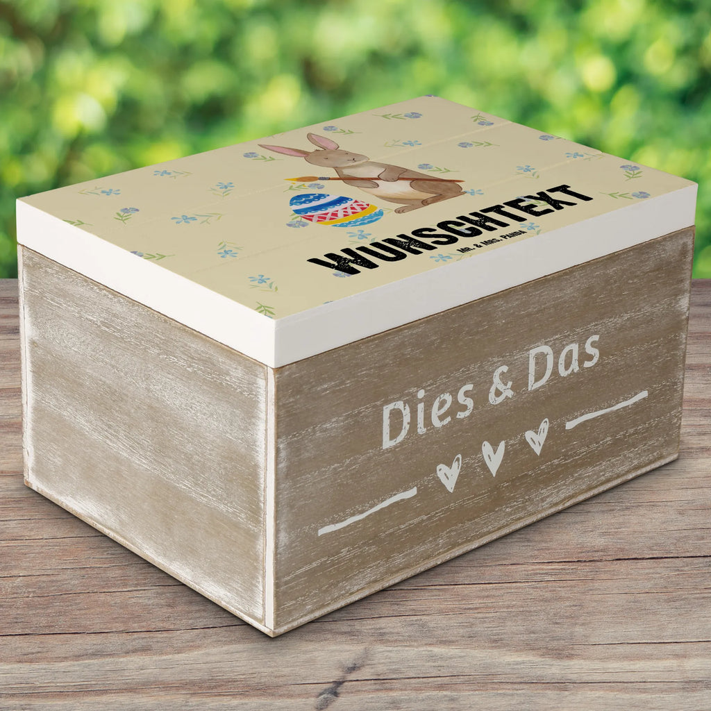 Personalisierte Holzkiste Hase Eier Malen Kiste Personalisiert, Truhe Personalisiert, Truhe mit Namen, GEschenkdose personalisiert, Schatulle mit Namen, Erinnerungskiste, Schatzkiste Personalisiert, Aufbewahrungsbox Personalisiert, Holzkiste mit Namen, Erinnerungsbox Personalisiert, mit Namen, Kiste mit Namen, Schatulle Personalisiert, Erinnerungsbox mit Namen, Dekokiste mit Namen, Erinnerungskiste Personalisiert, Geschenkbox personalisiert, Holzkiste Personalisiert, Dekokiste Personalisiert, Schatzkiste mit Namen, Aufbewahrungsbox mit Namen, Ostern, Osterhase, Ostergeschenke, Osternest, Osterdeko, Geschenke zu Ostern, Ostern Geschenk, Ostergeschenke Kinder, Ostern Kinder, Eiermalen, Frohe Ostern, Ostergrüße, bemalte Ostereier, Kaninchen, Osterblume, Hase, Osterei