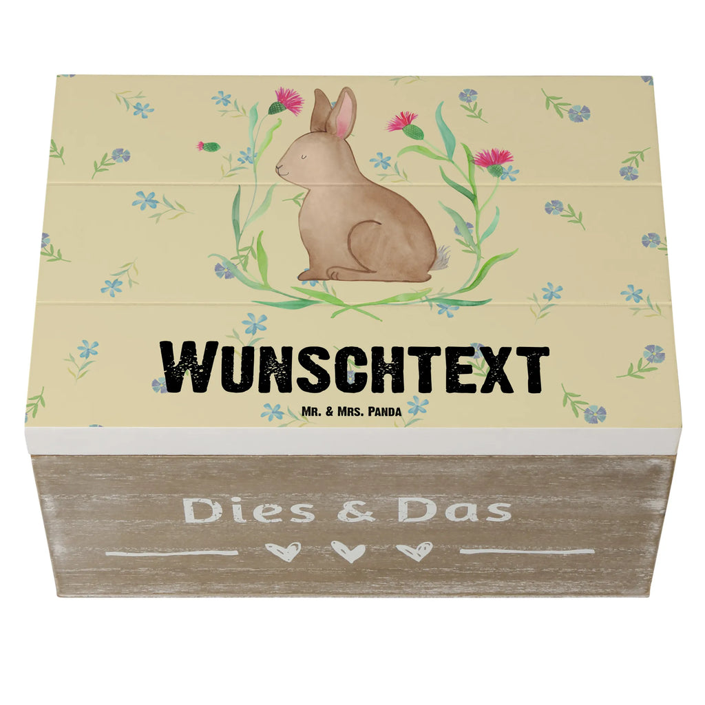 Personalizowane drewniane pudełko zając siedzenie Erinnerungsbox Personalisiert, GEschenkdose Personalisiert, Schatulle Personalisiert, Geschenkbox Personalisiert, Aufbewahrungsbox Personalisiert, Truhe mit Namen, Erinnerungsbox mit Namen, Schatzkiste Personalisiert, Kiste mit Namen, Erinnerungskiste Personalisiert, Holzkiste Personalisiert, Dekokiste Personalisiert, mit Namen, Truhe Personalisiert, Schatzkiste mit Namen, Kiste Personalisiert, Dekokiste mit Namen, Schatulle mit Namen, Holzkiste mit Namen, Aufbewahrungsbox mit Namen, Ostern Geschenk, Osterdeko, Geschenke zu Ostern, Ostergeschenke Kinder, Osterhase, Ostergeschenke, Ostern Kinder, Ostern, Osternest, Ostergrüße, Liebe, Osterblume, Grüße, Kaninchen, Hase, Frohe Ostern