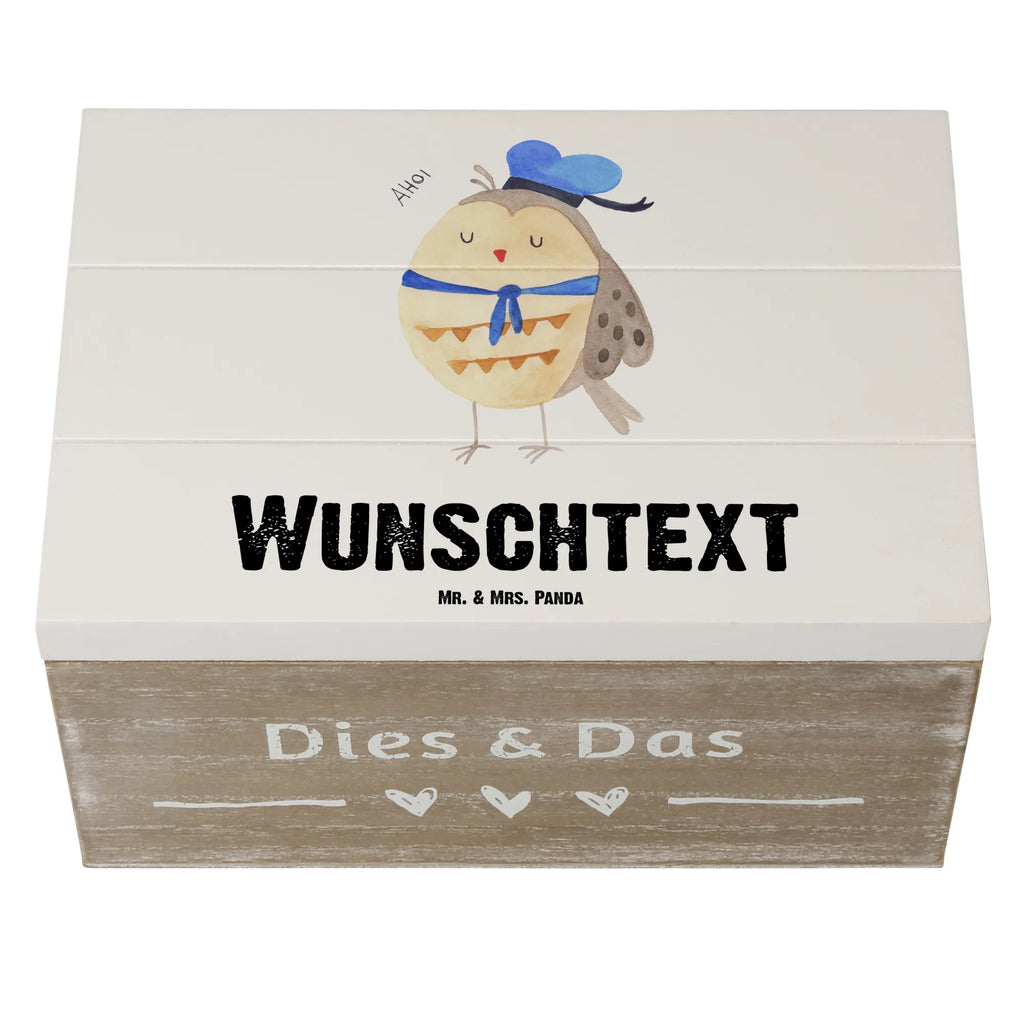 Personalisierte Holzkiste Eule Matrose Truhe Personalisiert, Erinnerungsbox mit Namen, Schatzkiste Personalisiert, Truhe mit Namen, Schatulle Personalisiert, Dekokiste Personalisiert, Schatzkiste mit Namen, Schatulle mit Namen, mit Namen, Holzkiste Personalisiert, Dekokiste mit Namen, Erinnerungskiste Personalisiert, Holzkiste mit Namen, Erinnerungsbox Personalisiert, Kiste mit Namen, GEschenkdose Personalisiert, Geschenkbox Personalisiert, Kiste Personalisiert, Aufbewahrungsbox Personalisiert, Aufbewahrungsbox mit Namen, Eule, Eule Spruch, Freundin, Ehe, Matrose, Seefahrer, Owl, Wortspiel Lustig, Eule Deko, Heimathafen, Hochzeitstag Geschenk