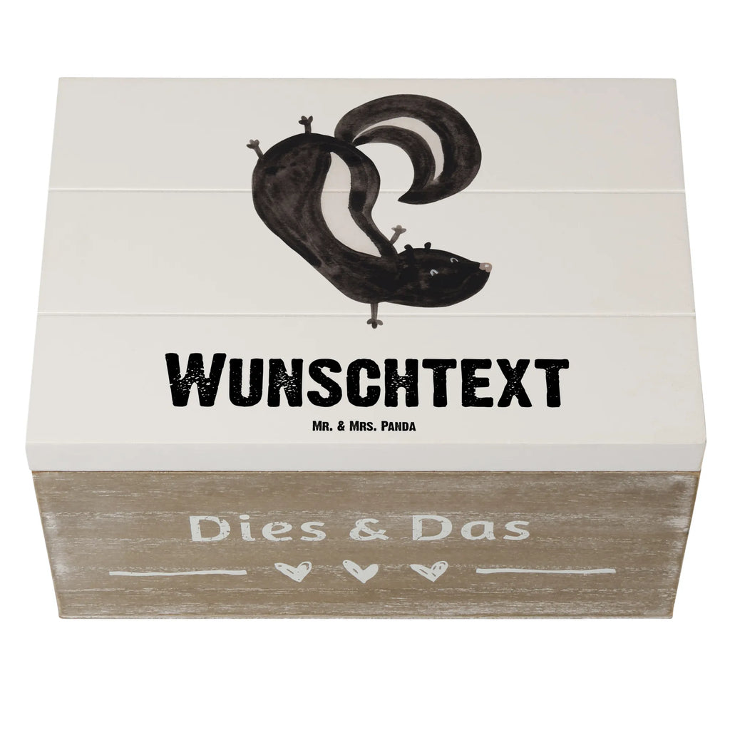 Personalizowane drewniane pudełko skunks stojka Holzkiste mit Namen, Truhe mit Namen, Dekokiste Personalisiert, GEschenkdose Personalisiert, Erinnerungsbox mit Namen, Dekokiste mit Namen, Truhe Personalisiert, Kiste mit Namen, Erinnerungsbox Personalisiert, Schatzkiste mit Namen, Schatulle Personalisiert, Schatzkiste Personalisiert, Holzkiste Personalisiert, mit Namen, Geschenkbox Personalisiert, Kiste Personalisiert, Erinnerungskiste Personalisiert, Aufbewahrungsbox Personalisiert, Aufbewahrungsbox mit Namen, Schatulle mit Namen, Stinktier, Skunk, Verpielt, Kind, Stinki, Stinker, Spielplatz, Wildtier, Raubtier