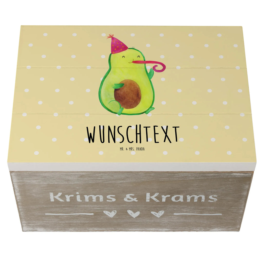 Personalised wooden chest avocado Celebration Holzkiste mit Namen, Kiste mit Namen, Holzkiste Personalisiert, Aufbewahrungsbox mit Namen, Geschenkbox Personalisiert, Kiste Personalisiert, Erinnerungskiste Personalisiert, Schatzkiste mit Namen, Aufbewahrungsbox Personalisiert, Schatulle mit Namen, Dekokiste mit Namen, Truhe mit Namen, Schatzkiste Personalisiert, mit Namen, Truhe Personalisiert, GEschenkdose Personalisiert, Erinnerungsbox Personalisiert, Schatulle Personalisiert, Erinnerungsbox mit Namen, Dekokiste Personalisiert, Veggie, Vegan, Gesund, Avocado, Gute Laune, Feier, Party, Feierlichkeit, Tröte, Geburtstag, Fete
