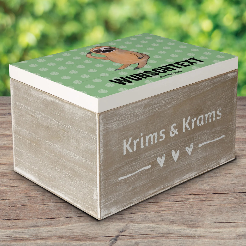 Personalised wooden chest sloth Bird Erinnerungsbox Personalisiert, Schatulle mit Namen, Schatzkiste mit Namen, Dekokiste Personalisiert, GEschenkdose Personalisiert, Truhe Personalisiert, Truhe mit Namen, Aufbewahrungsbox mit Namen, Holzkiste Personalisiert, Kiste mit Namen, Aufbewahrungsbox Personalisiert, Kiste Personalisiert, Holzkiste mit Namen, Erinnerungsbox mit Namen, Erinnerungskiste Personalisiert, Schatulle Personalisiert, Schatzkiste Personalisiert, Dekokiste mit Namen, mit Namen, Geschenkbox Personalisiert, Faultier, Faultier Geschenk, Faultier Deko, Faultierwelt, Morgenmuffel, Frühaufsteher, Lieblingstier, Der Frühe Vogel, Früher Vogel, Vogel, Faultiere, Spinner, faul