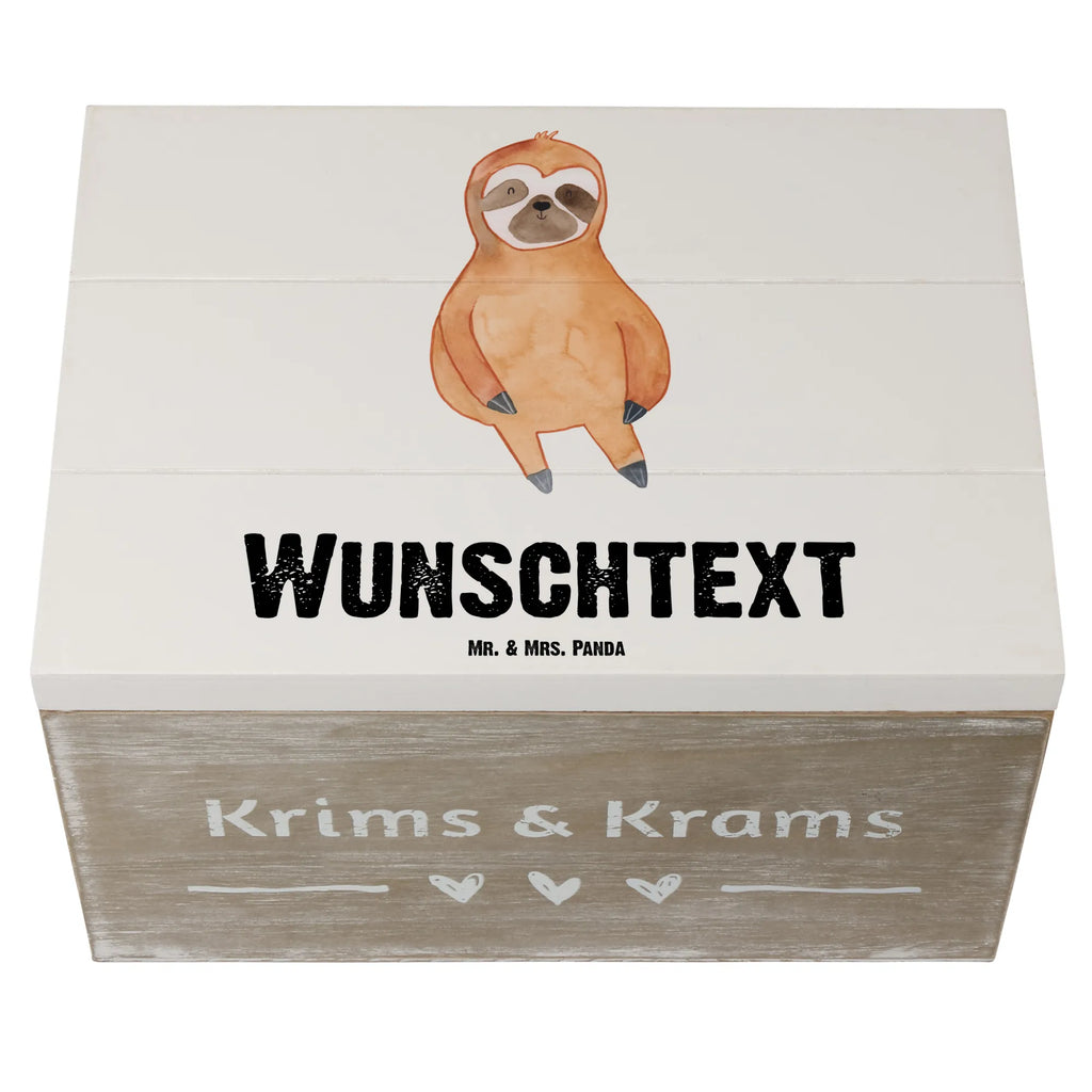 Personalizowane drewniane pudełko leniwiec Zadowolony Geschenkbox Personalisiert, Aufbewahrungsbox Personalisiert, Schatzkiste Personalisiert, Schatulle mit Namen, Kiste mit Namen, GEschenkdose Personalisiert, mit Namen, Truhe Personalisiert, Dekokiste mit Namen, Dekokiste Personalisiert, Holzkiste Personalisiert, Holzkiste mit Namen, Erinnerungsbox Personalisiert, Kiste Personalisiert, Schatzkiste mit Namen, Schatulle Personalisiert, Erinnerungskiste Personalisiert, Aufbewahrungsbox mit Namen, Erinnerungsbox mit Namen, Truhe mit Namen, Faultier, Faultier Deko, Faultier Geschenk, faul, Zufrieden, Lieblingstier, Zufriedenheit, Frieden, Gelassenheit, Happy, Glück, glücklich, Pause, Faultiere, Relaxen, Ruhe