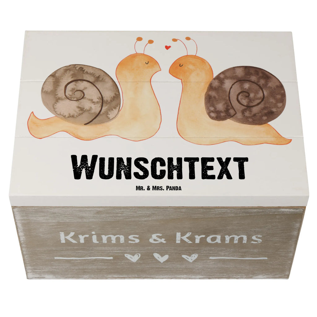 Personalisierte Holzkiste Schnecken Liebe Schatulle mit Namen, Dekokiste Personalisiert, Schatzkiste mit Namen, Erinnerungskiste, Holzkiste Personalisiert, Truhe mit Namen, mit Namen, Dekokiste mit Namen, Erinnerungskiste Personalisiert, Schatzkiste Personalisiert, Schatulle Personalisiert, GEschenkdose personalisiert, Aufbewahrungsbox mit Namen, Truhe Personalisiert, Holzkiste mit Namen, Kiste mit Namen, Geschenkbox personalisiert, Erinnerungsbox Personalisiert, Kiste Personalisiert, Aufbewahrungsbox Personalisiert, Erinnerungsbox mit Namen, Liebe, Partner, Freund, Freundin, Ehemann, Ehefrau, Heiraten, Verlobung, Heiratsantrag, Liebesgeschenk, Jahrestag, Hocheitstag