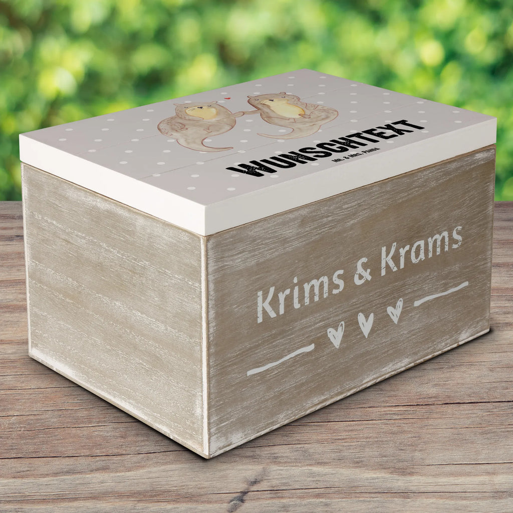 Personalised wooden chest otter holding hands Aufbewahrungsbox mit Namen, Holzkiste mit Namen, Schatzkiste mit Namen, Geschenkbox Personalisiert, GEschenkdose Personalisiert, Dekokiste Personalisiert, Truhe Personalisiert, Truhe mit Namen, Schatzkiste Personalisiert, Schatulle mit Namen, Dekokiste mit Namen, Kiste Personalisiert, Schatulle Personalisiert, Erinnerungsbox Personalisiert, Erinnerungsbox mit Namen, Aufbewahrungsbox Personalisiert, Holzkiste Personalisiert, Erinnerungskiste Personalisiert, Kiste mit Namen, mit Namen, Otter, Fischotter, Seeotter, Otter Seeotter See Otter