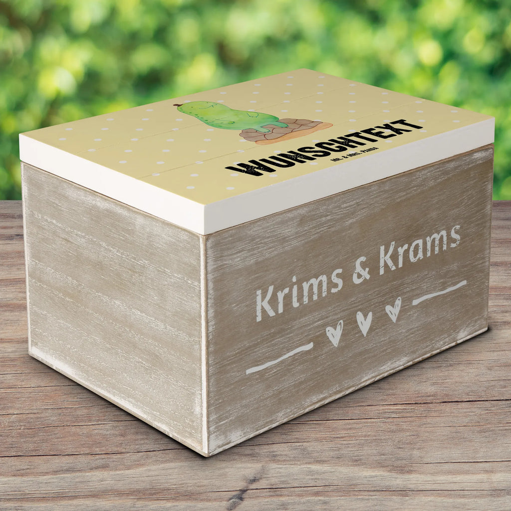 Personalised wooden chest tortoise Break Kiste Personalisiert, Schatzkiste mit Namen, Schatulle Personalisiert, Dekokiste Personalisiert, GEschenkdose Personalisiert, Holzkiste mit Namen, Holzkiste Personalisiert, Schatzkiste Personalisiert, Erinnerungskiste Personalisiert, Truhe Personalisiert, Schatulle mit Namen, Kiste mit Namen, Dekokiste mit Namen, Erinnerungsbox Personalisiert, Erinnerungsbox mit Namen, mit Namen, Geschenkbox Personalisiert, Aufbewahrungsbox Personalisiert, Truhe mit Namen, Aufbewahrungsbox mit Namen, Schildkröte, Achtsam, Achtsamkeit, Entschleunigen