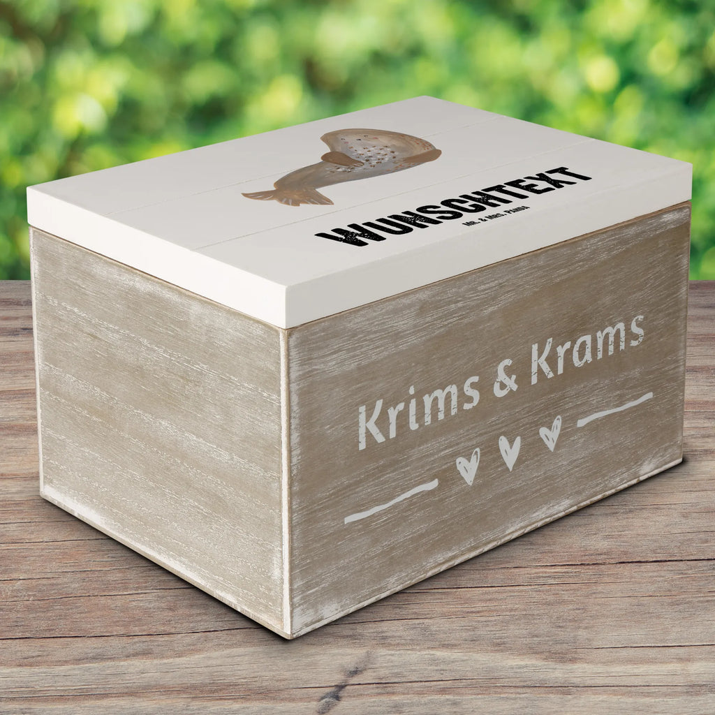 Personalisierte Holzkiste Robbe lachend Kiste mit Namen, Dekokiste Personalisiert, Truhe mit Namen, Truhe Personalisiert, Erinnerungskiste Personalisiert, mit Namen, Aufbewahrungsbox Personalisiert, Holzkiste Personalisiert, Dekokiste mit Namen, Holzkiste mit Namen, GEschenkdose Personalisiert, Schatzkiste mit Namen, Schatulle Personalisiert, Aufbewahrungsbox mit Namen, Erinnerungsbox mit Namen, Schatzkiste Personalisiert, Schatulle mit Namen, Kiste Personalisiert, Geschenkbox Personalisiert, Erinnerungsbox Personalisiert, Lustige Sprüche, Tiere, Tiermotive, Gute Laune, Meerestier, Robben, Nordsee, Ostsee, Strand, Seehund, Robbe