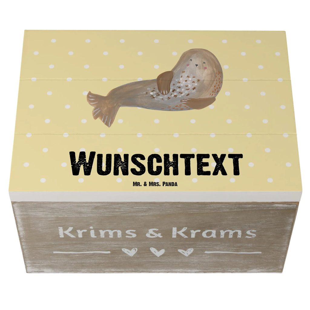Personalisierte Holzkiste Robbe lachend Kiste mit Namen, Dekokiste Personalisiert, Truhe mit Namen, Truhe Personalisiert, Erinnerungskiste Personalisiert, mit Namen, Aufbewahrungsbox Personalisiert, Holzkiste Personalisiert, Dekokiste mit Namen, Holzkiste mit Namen, GEschenkdose Personalisiert, Schatzkiste mit Namen, Schatulle Personalisiert, Aufbewahrungsbox mit Namen, Erinnerungsbox mit Namen, Schatzkiste Personalisiert, Schatulle mit Namen, Kiste Personalisiert, Geschenkbox Personalisiert, Erinnerungsbox Personalisiert, Lustige Sprüche, Tiere, Tiermotive, Gute Laune, Meerestier, Robben, Nordsee, Ostsee, Strand, Seehund, Robbe