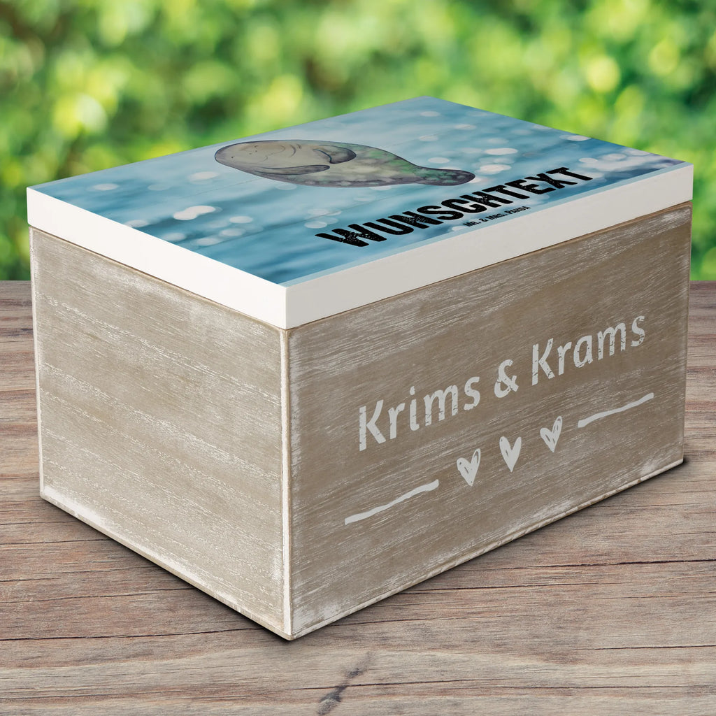 Personalizowane drewniane pudełko morska krowa Szczęśliwy Truhe mit Namen, Schatulle mit Namen, Erinnerungsbox mit Namen, Aufbewahrungsbox mit Namen, Kiste Personalisiert, Dekokiste mit Namen, Holzkiste Personalisiert, Erinnerungskiste Personalisiert, Kiste mit Namen, Truhe Personalisiert, Aufbewahrungsbox Personalisiert, GEschenkdose Personalisiert, Schatzkiste mit Namen, Schatulle Personalisiert, Geschenkbox Personalisiert, Holzkiste mit Namen, Erinnerungsbox Personalisiert, Schatzkiste Personalisiert, Dekokiste Personalisiert, mit Namen, Urlaub, Meerestiere, Meer, Seekuh, Seekühe, Zufrieden, Achtsamkeit, Neustart, Respekt, Freundin, Selbstliebe, Neuanfang, Liebeskummer