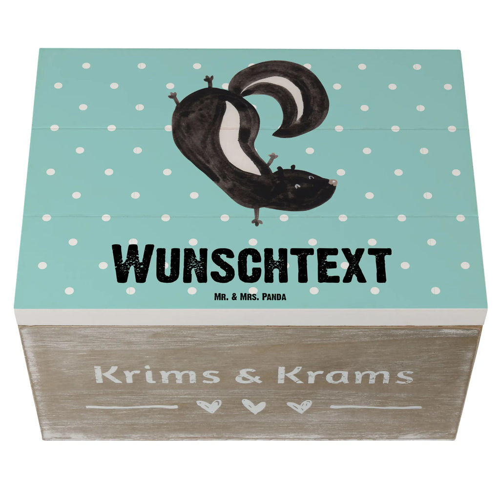Personalizowane drewniane pudełko skunks stojka Holzkiste mit Namen, Truhe mit Namen, Dekokiste Personalisiert, GEschenkdose Personalisiert, Erinnerungsbox mit Namen, Dekokiste mit Namen, Truhe Personalisiert, Kiste mit Namen, Erinnerungsbox Personalisiert, Schatzkiste mit Namen, Schatulle Personalisiert, Schatzkiste Personalisiert, Holzkiste Personalisiert, mit Namen, Geschenkbox Personalisiert, Kiste Personalisiert, Erinnerungskiste Personalisiert, Aufbewahrungsbox Personalisiert, Aufbewahrungsbox mit Namen, Schatulle mit Namen, Stinktier, Skunk, Verpielt, Kind, Stinki, Stinker, Spielplatz, Wildtier, Raubtier