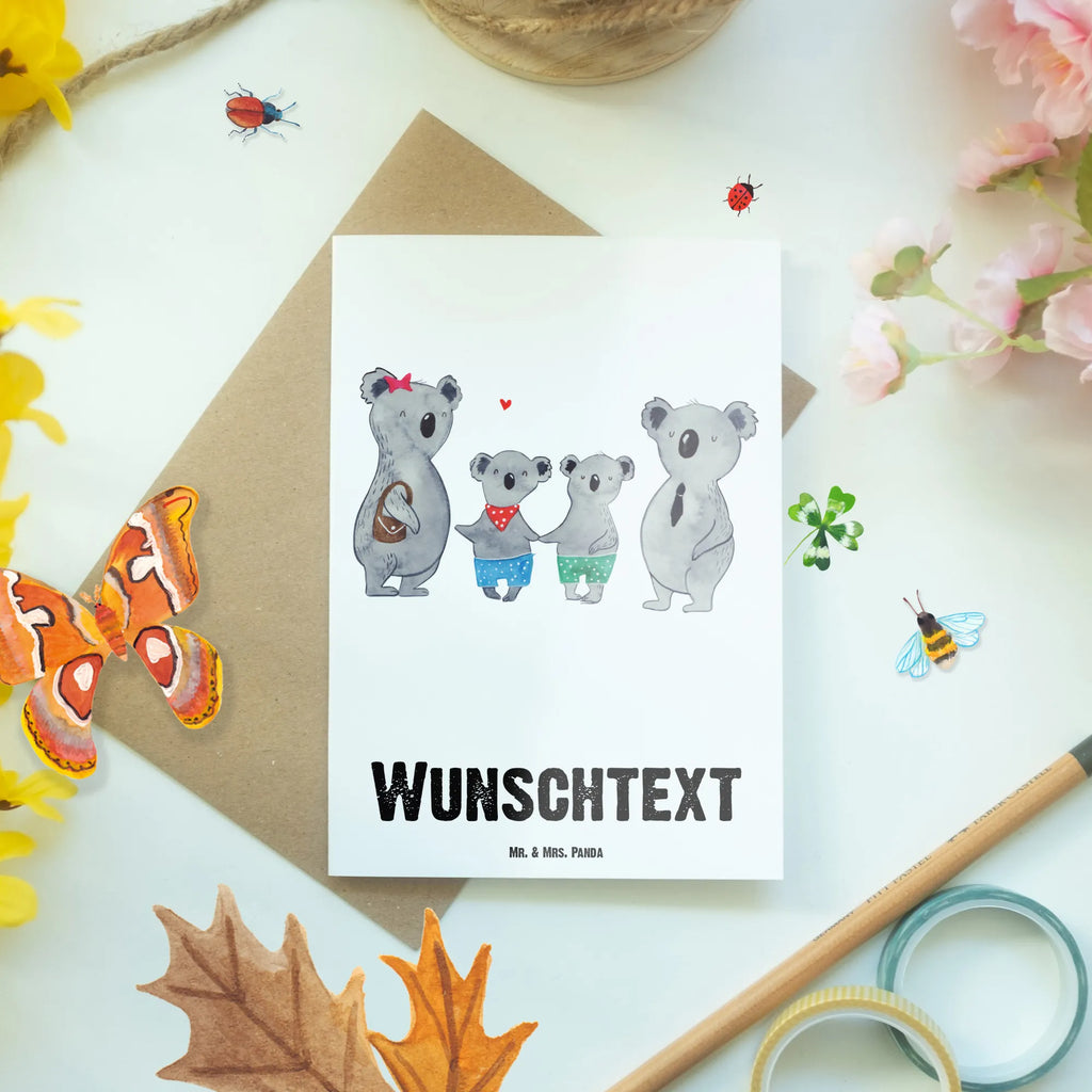 Personalisierte Grußkarte Koala Familie zwei Grußkarten Personalisiert, Grußkarte Selber Drucken, Personalisierte Karte, Grußkarte mit Namen, Personalisierte Hochzeitskarte, Personalisierte Postkarte, Personalisierte Einladungskarte, Personalisierte Grußkarte, Grußkarte als Geldgeschenk, Grußkarte mit Persönlichen Nachrichten, Personalisierte Glückwunschkarte, Grußkarte Selbst Gestalten, Personalisiertere Klappkarte, Personalisierte Geburtstagskarte, Muttertag, Vatertag, Mama, Papa, Oma, Opa, Familie, Schwester, Bruder, Familienleben, Koalafamilie, Koala, Beste Familie, Koalabär, Lieblingsfamilie, Familienzeit