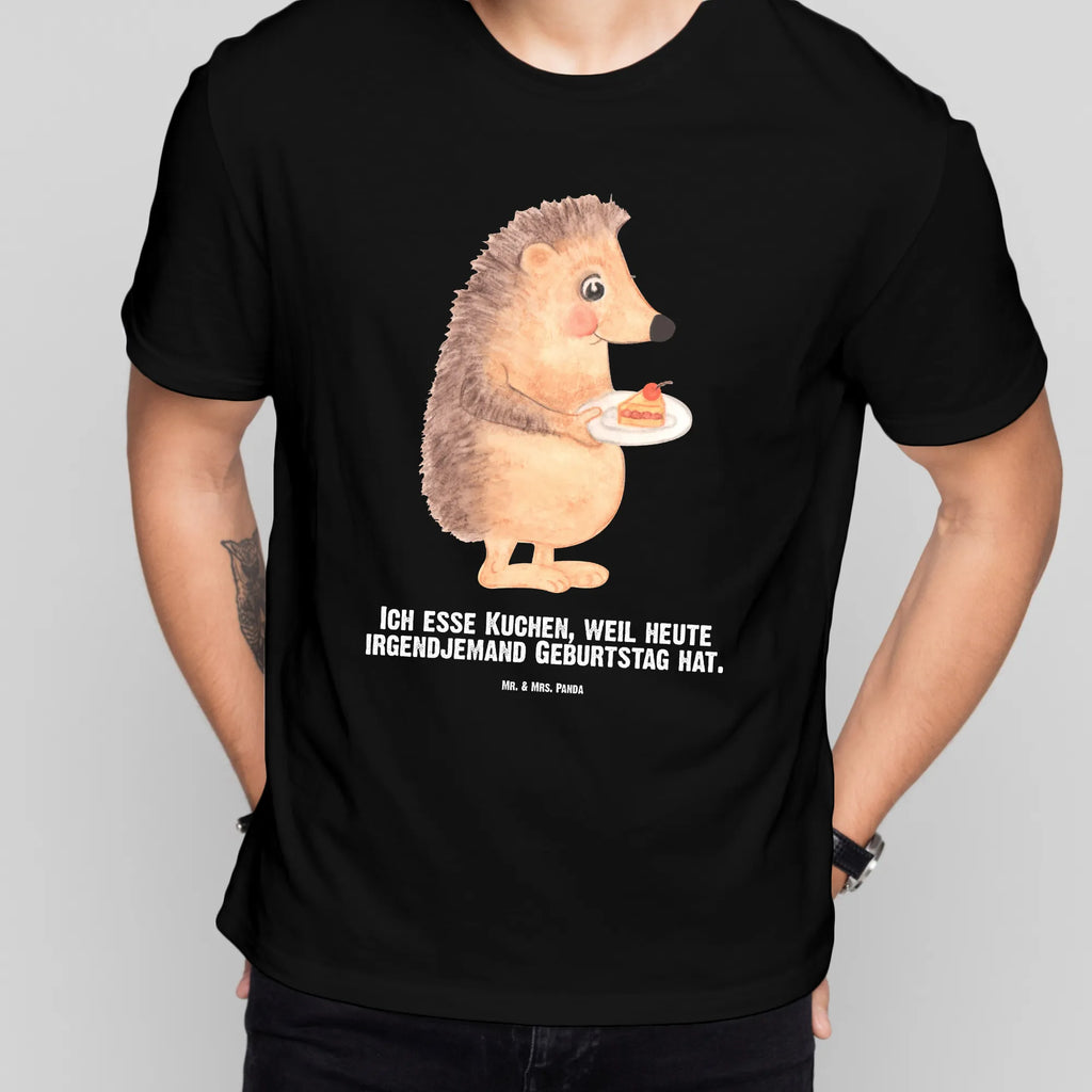 Personalisiertes T-Shirt Igel mit Kuchenstück T-Shirt mit Aufruck, Bedrucken, T-Shirt mit Namen, T-Shirt Personalisiert, Wunschtext, Lustige Sprüche, Gute Laune, Tiere, Tiermotive, Einladung Party, Igel, Geburtstagskuchen, Kuchen Backen, Kuchen, Backen Geschenk, Torte, Essen Spruch