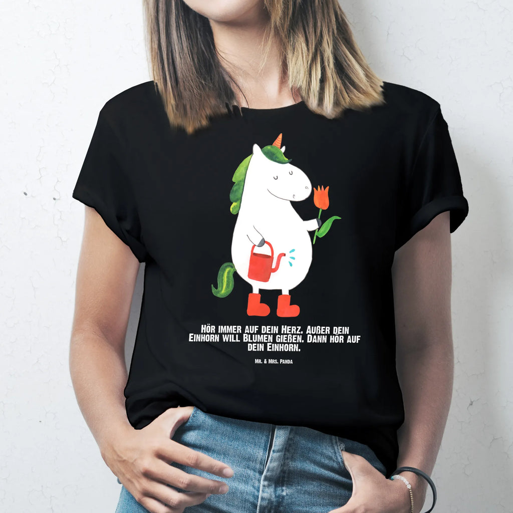 Personalisiertes T-Shirt Einhorn Gärtner T-Shirt mit Namen, T-Shirt Personalisiert, Bedrucken, Frauen, Wunschtext, Männer, T-Shirt mit Aufruck, Einhorn, Einhörner, Einhorn Deko, Unicorn, Gießkanne, Garten, Luftballon, Freundin, Freude, Blume, Lebenslust, Stiefel, Giesskanne
